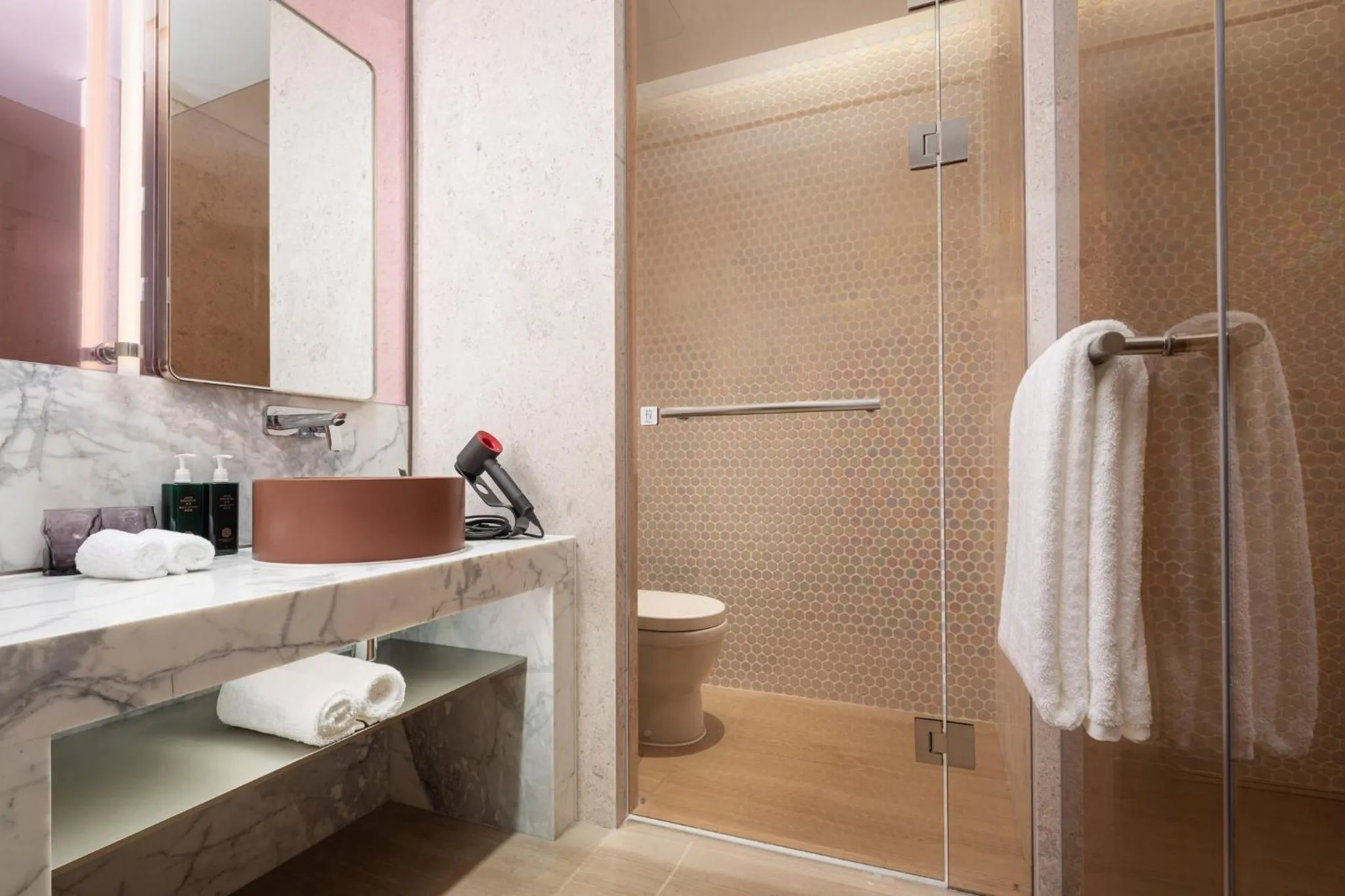 Bathroom in Hotel Indigo Wuxi Taihu New City