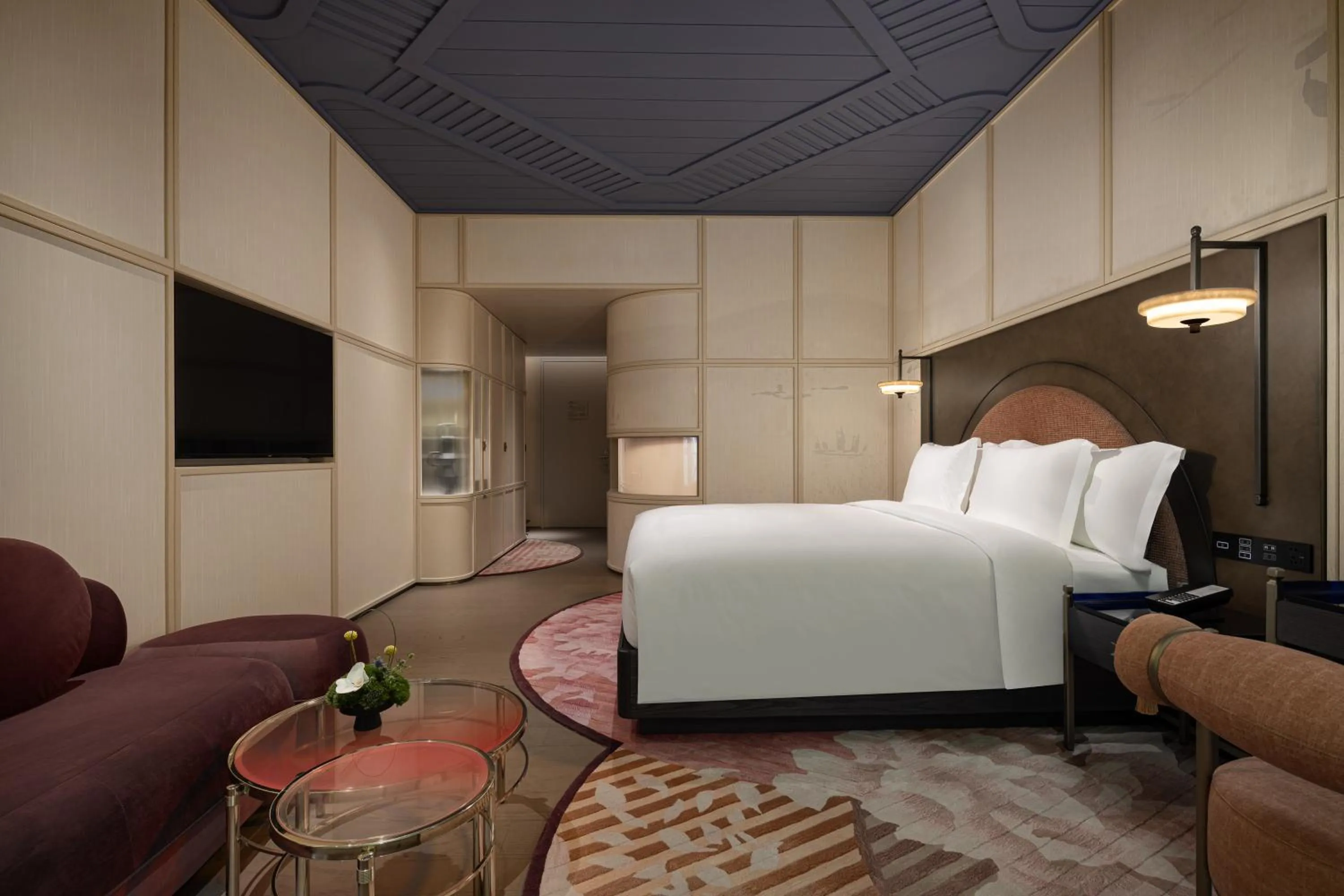 Bed in Hotel Indigo Wuxi Taihu New City