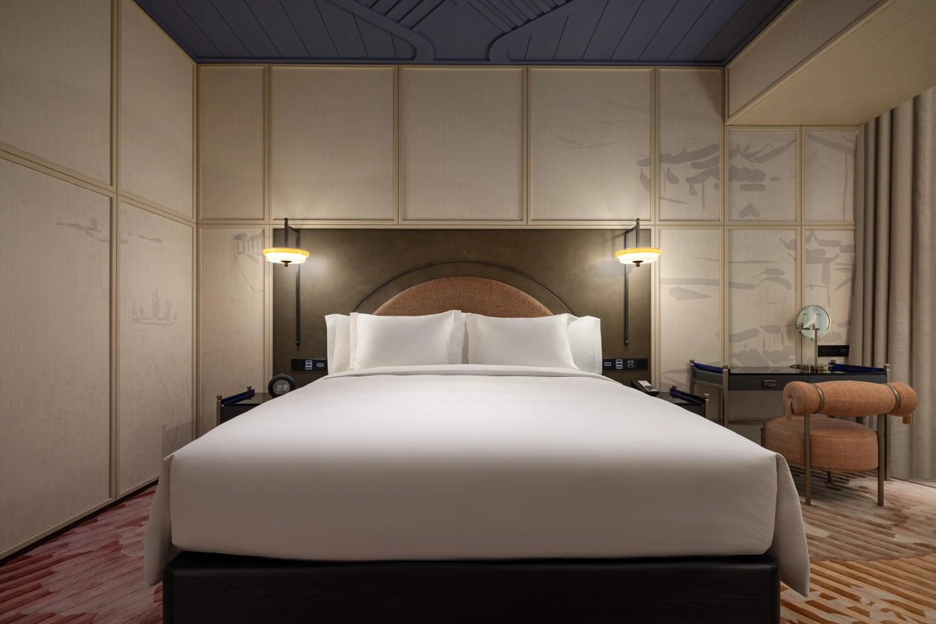 Bed in Hotel Indigo Wuxi Taihu New City