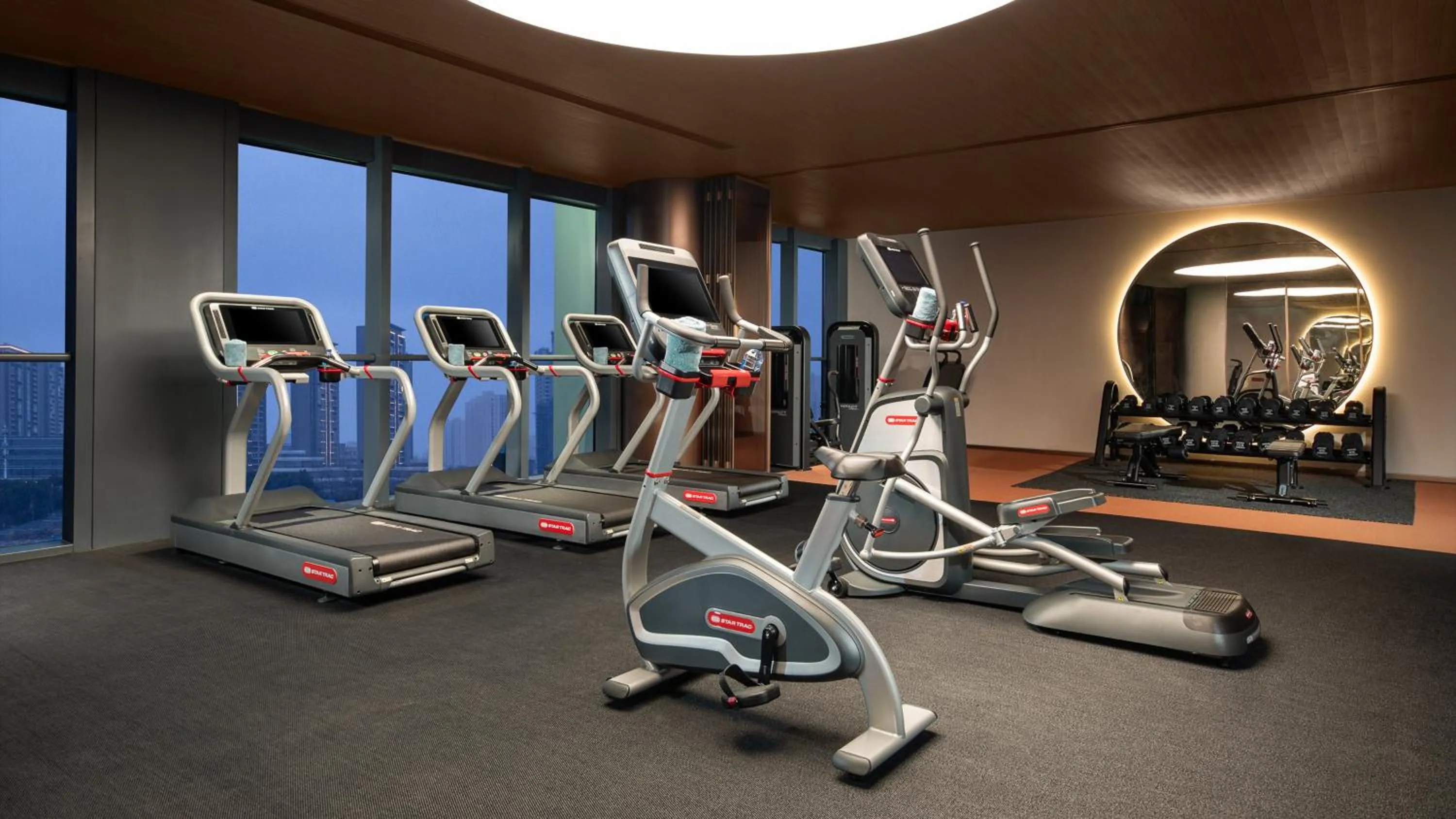 Fitness centre/facilities in Hotel Indigo Wuxi Taihu New City
