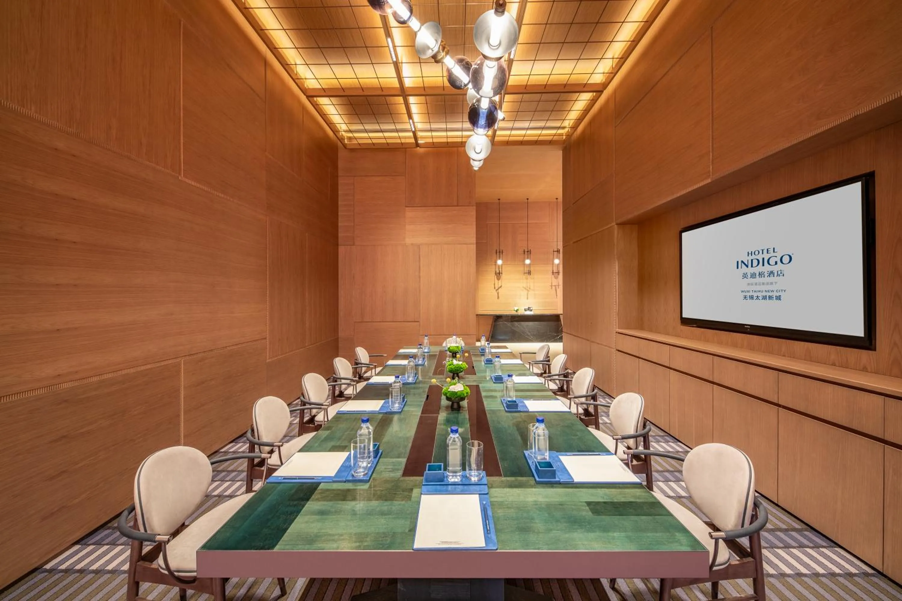 Meeting/conference room in Hotel Indigo Wuxi Taihu New City