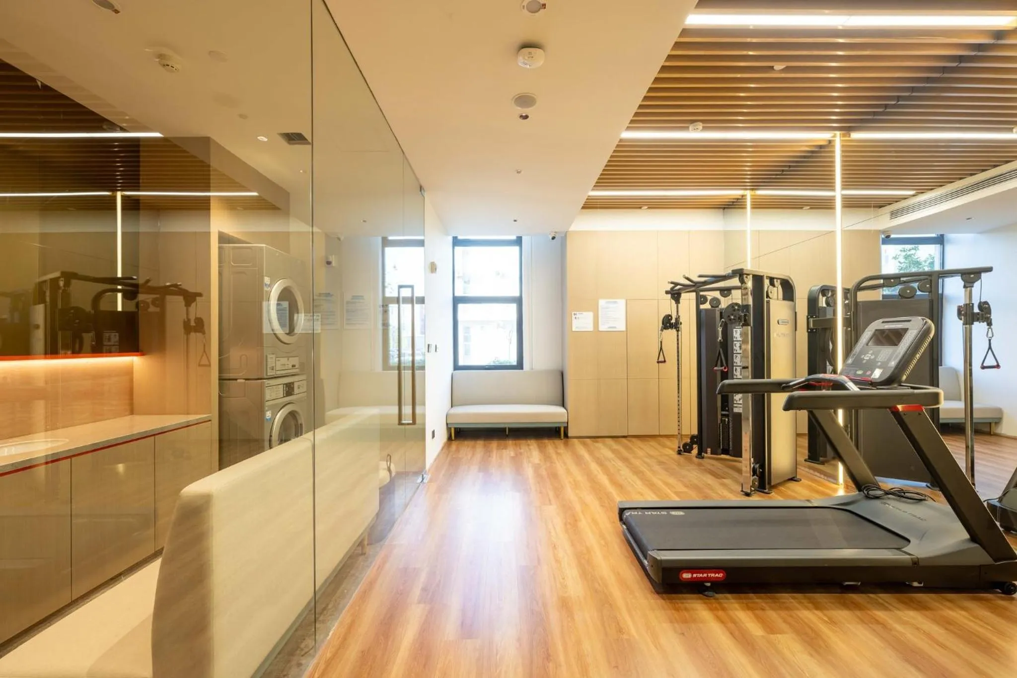 Fitness centre/facilities in Holiday Inn Express Haiyan by IHG