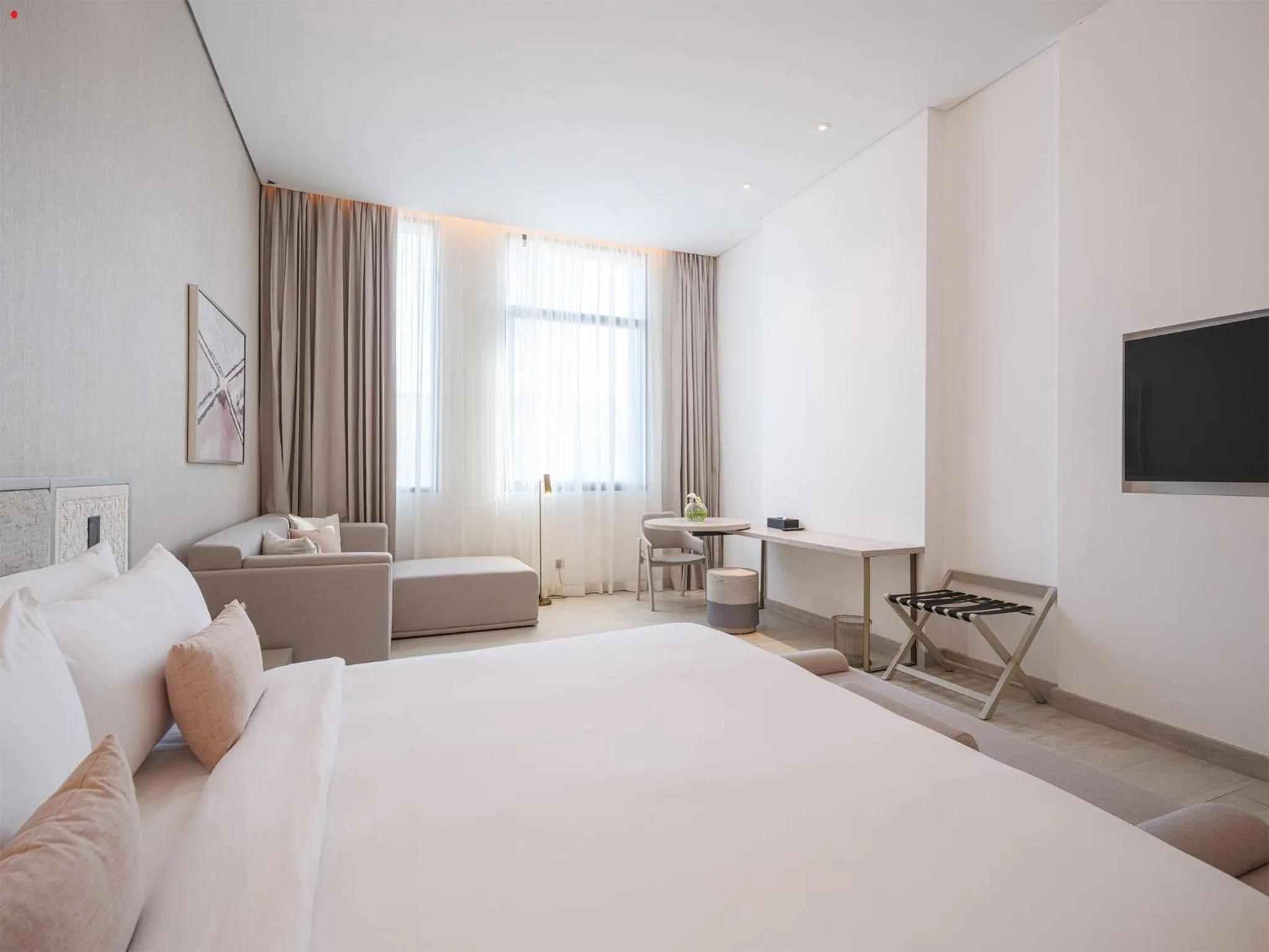 Bedroom, Bed in Arabella Beach Hotel Kuwait, Vignette Collection by IHG