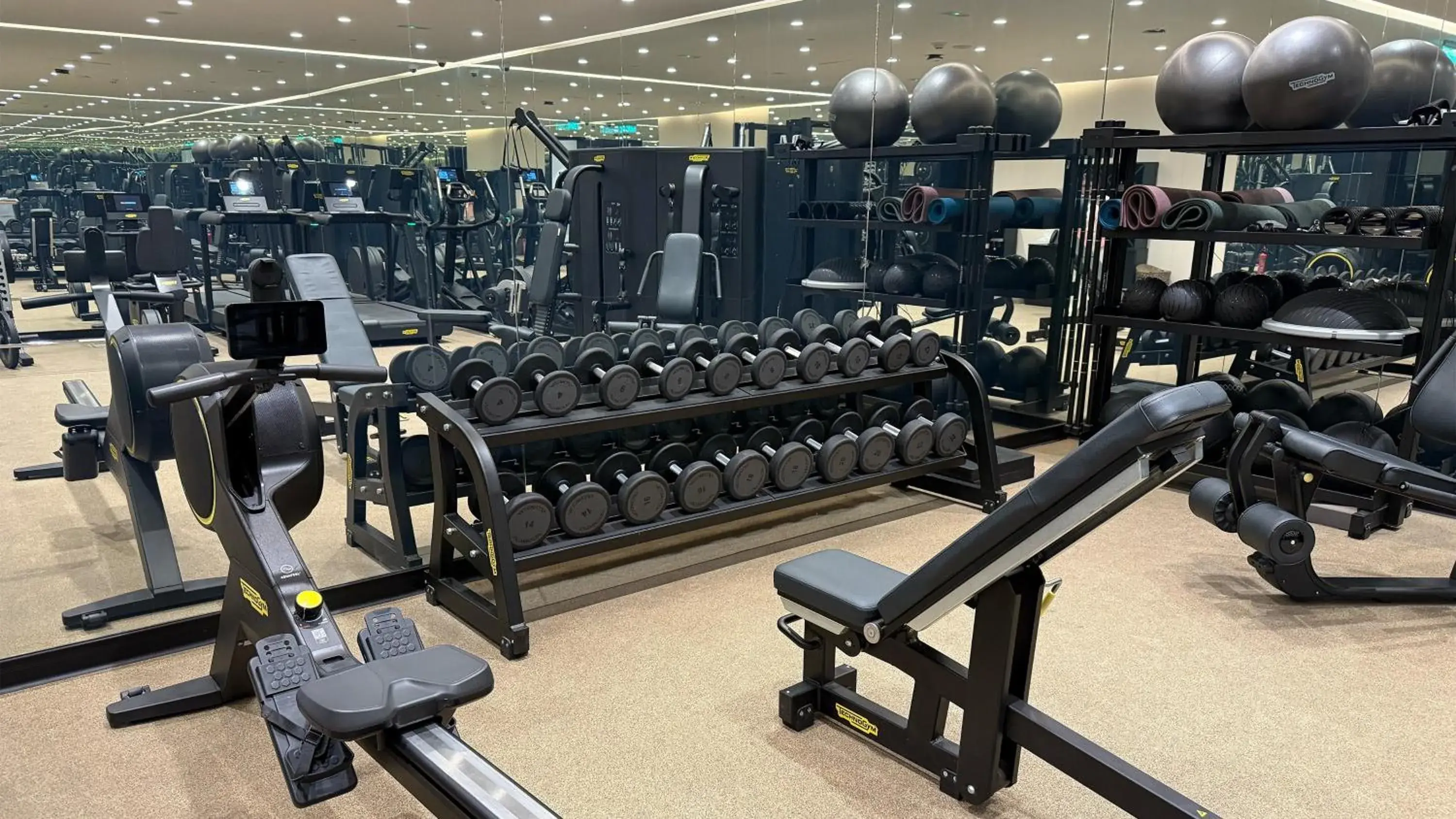 Fitness centre/facilities in Arabella Beach Hotel Kuwait, Vignette Collection by IHG Fitness centre/facilities in Arabella Beach Hotel Kuwait, Vignette Collection by IHG