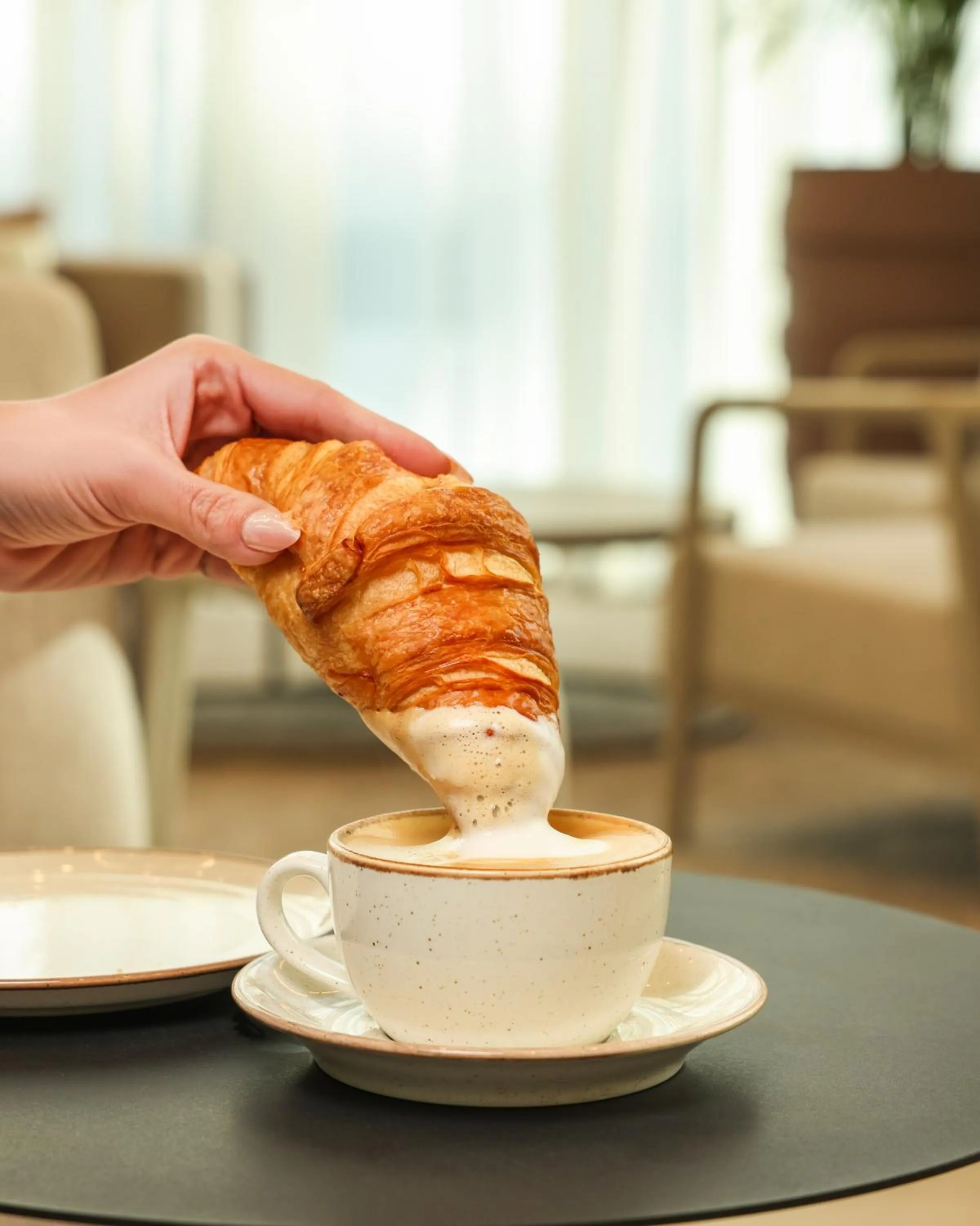 Restaurant/places to eat in Arabella Beach Hotel Kuwait, Vignette Collection by IHG