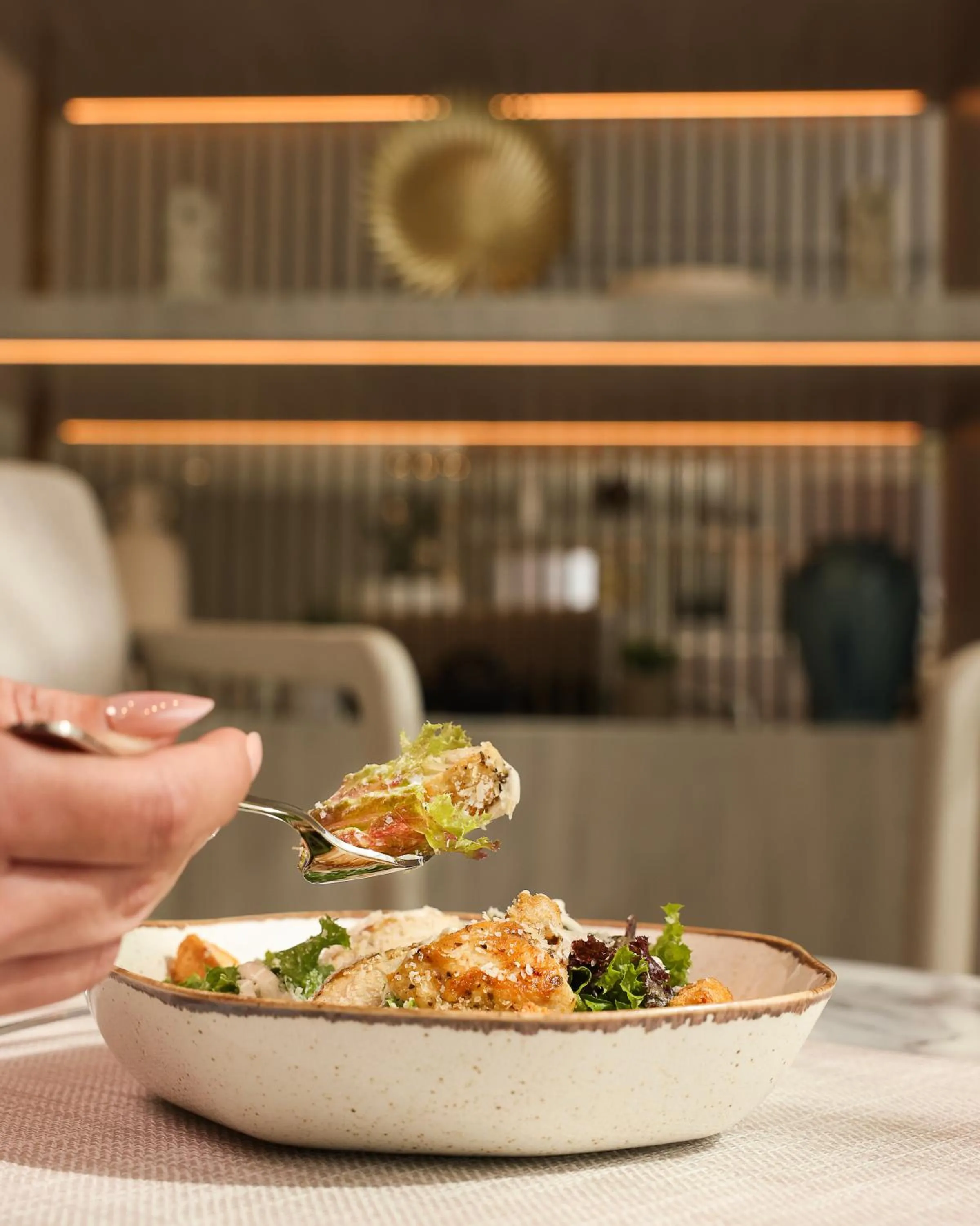 Restaurant/places to eat in Arabella Beach Hotel Kuwait, Vignette Collection by IHG