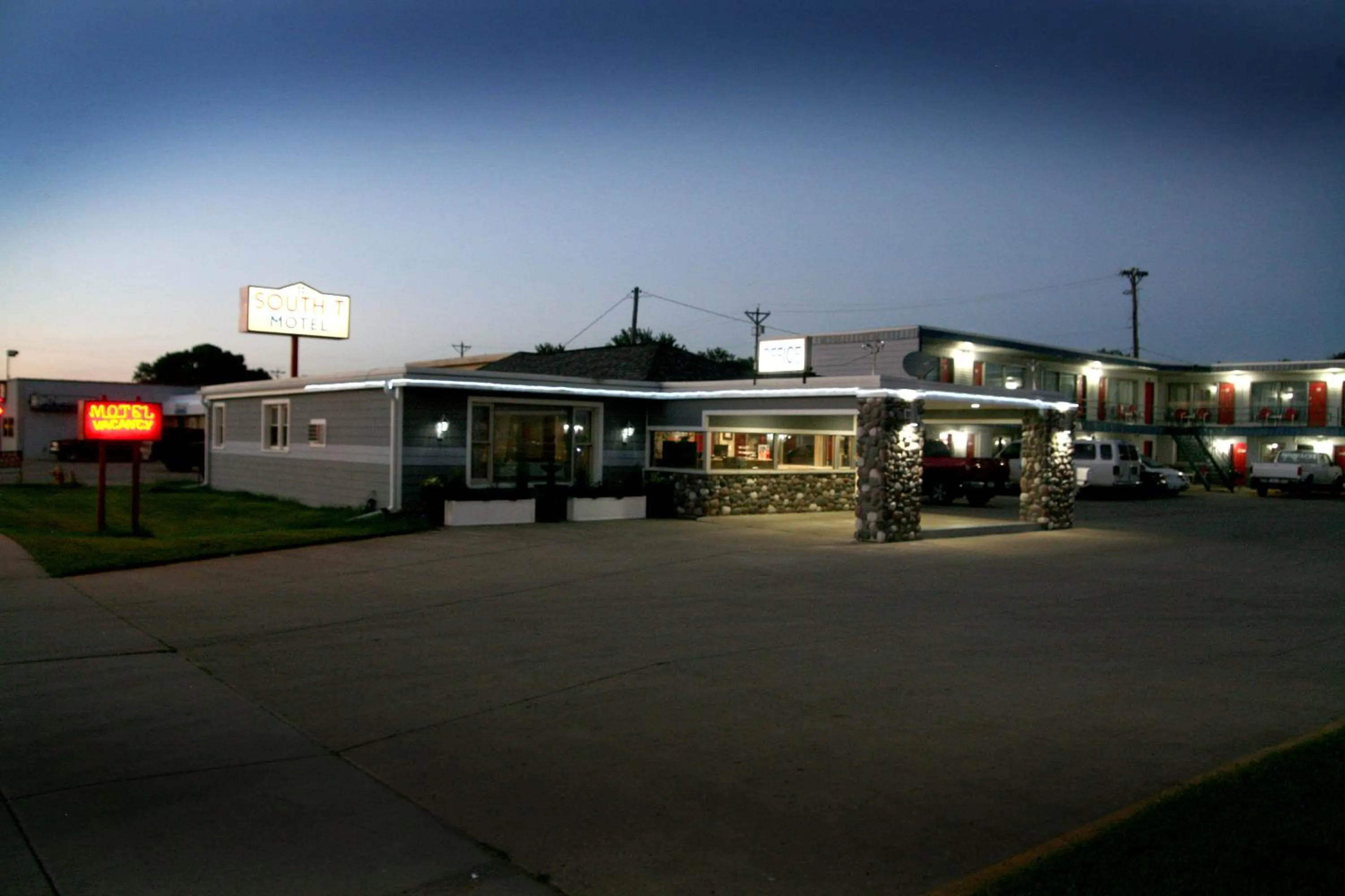 Property building in South T Motel