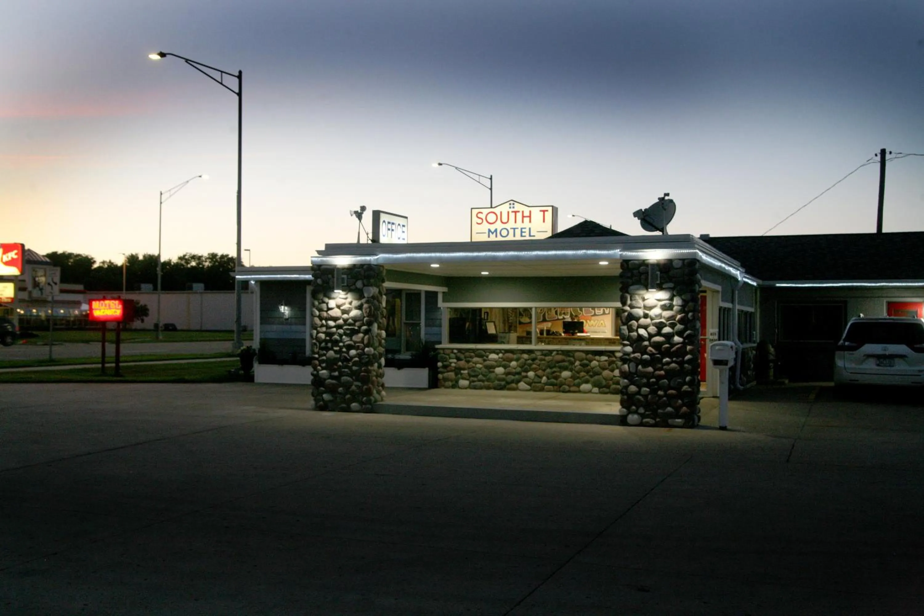 Property building in South T Motel