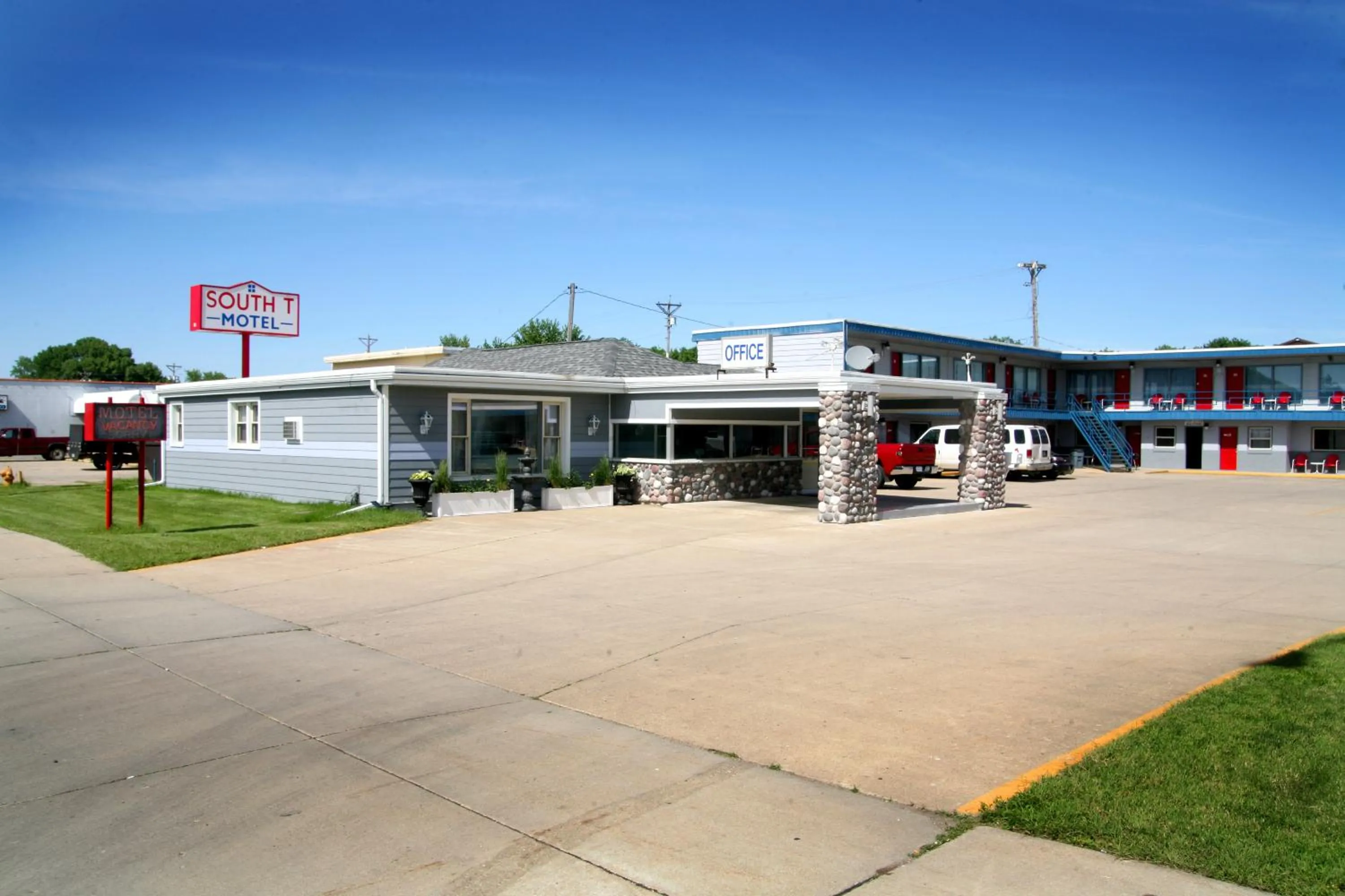 Property building in South T Motel