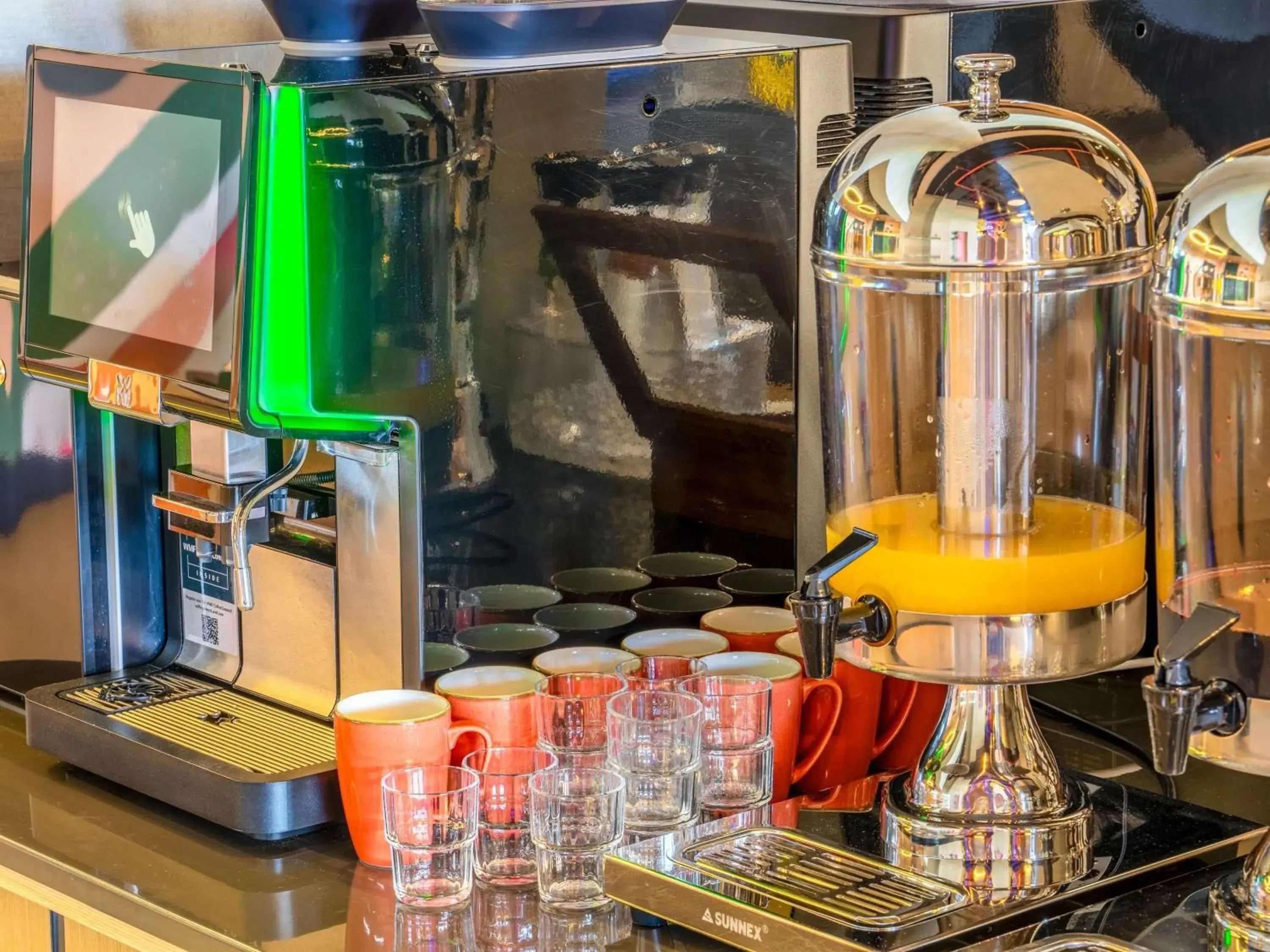 Restaurant/places to eat in ibis Styles Batumi Hotel Restaurant/places to eat in ibis Styles Batumi Hotel