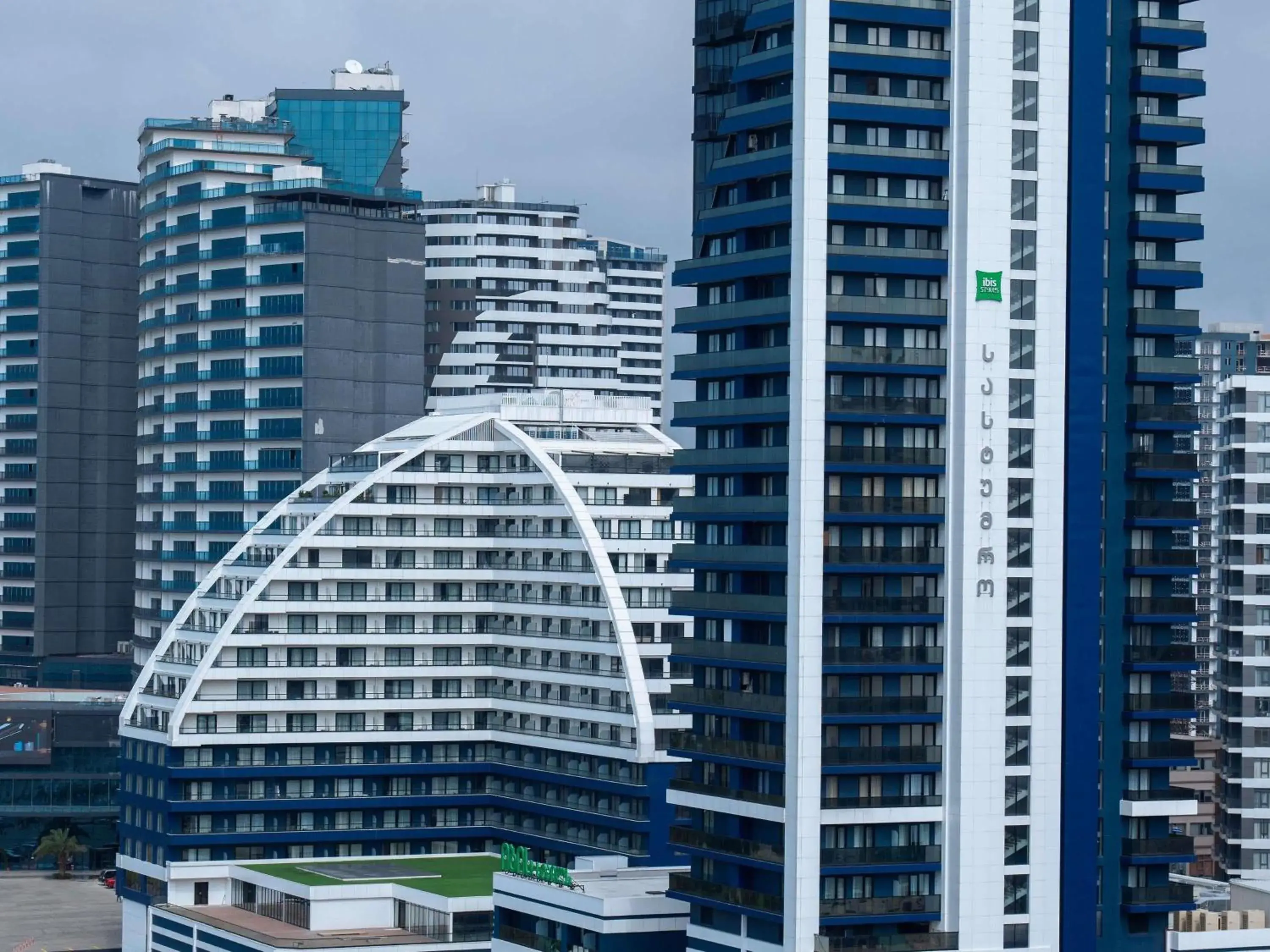 Property building in ibis Styles Batumi Hotel Property building in ibis Styles Batumi Hotel