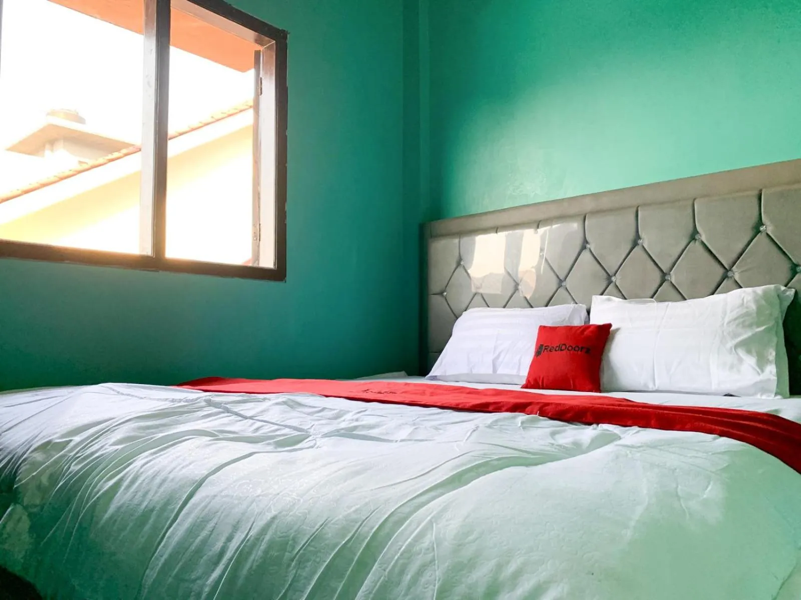 Bed in RedDoorz @ Langkapura Lampung