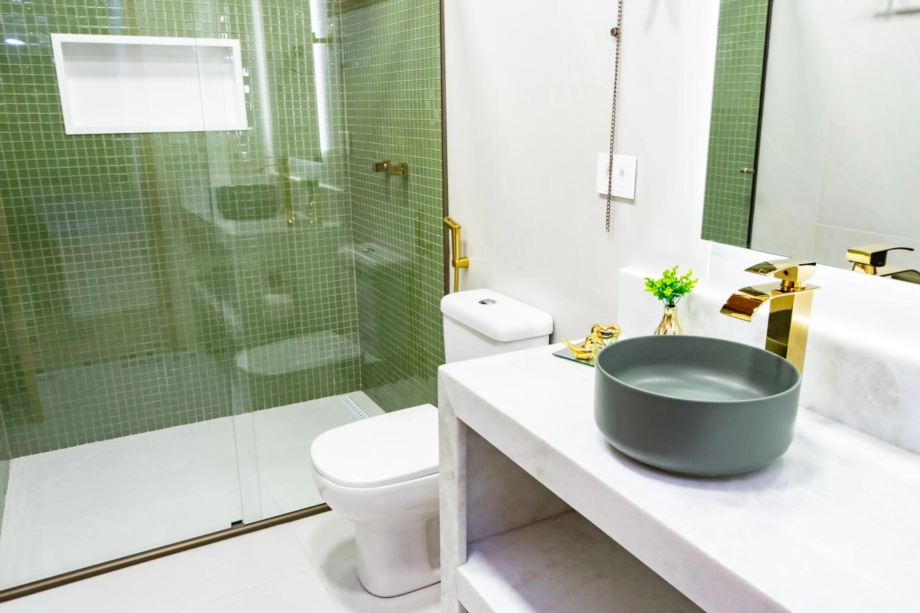 Shower in Chalés Quinta da Boa Vista