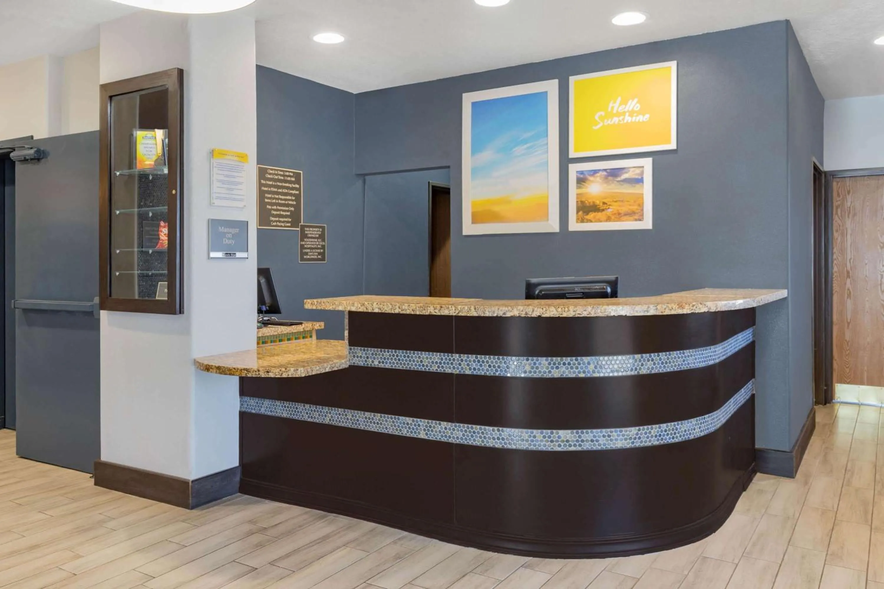 Lobby or reception in Days Inn by Wyndham Bernalillo