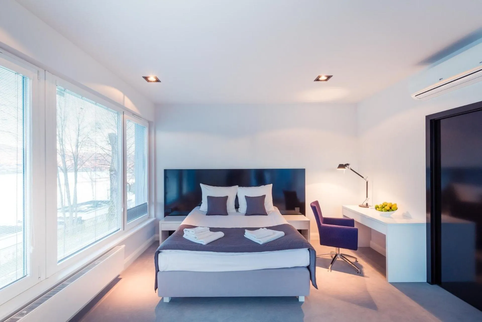 Bed in Lemon Resort Spa