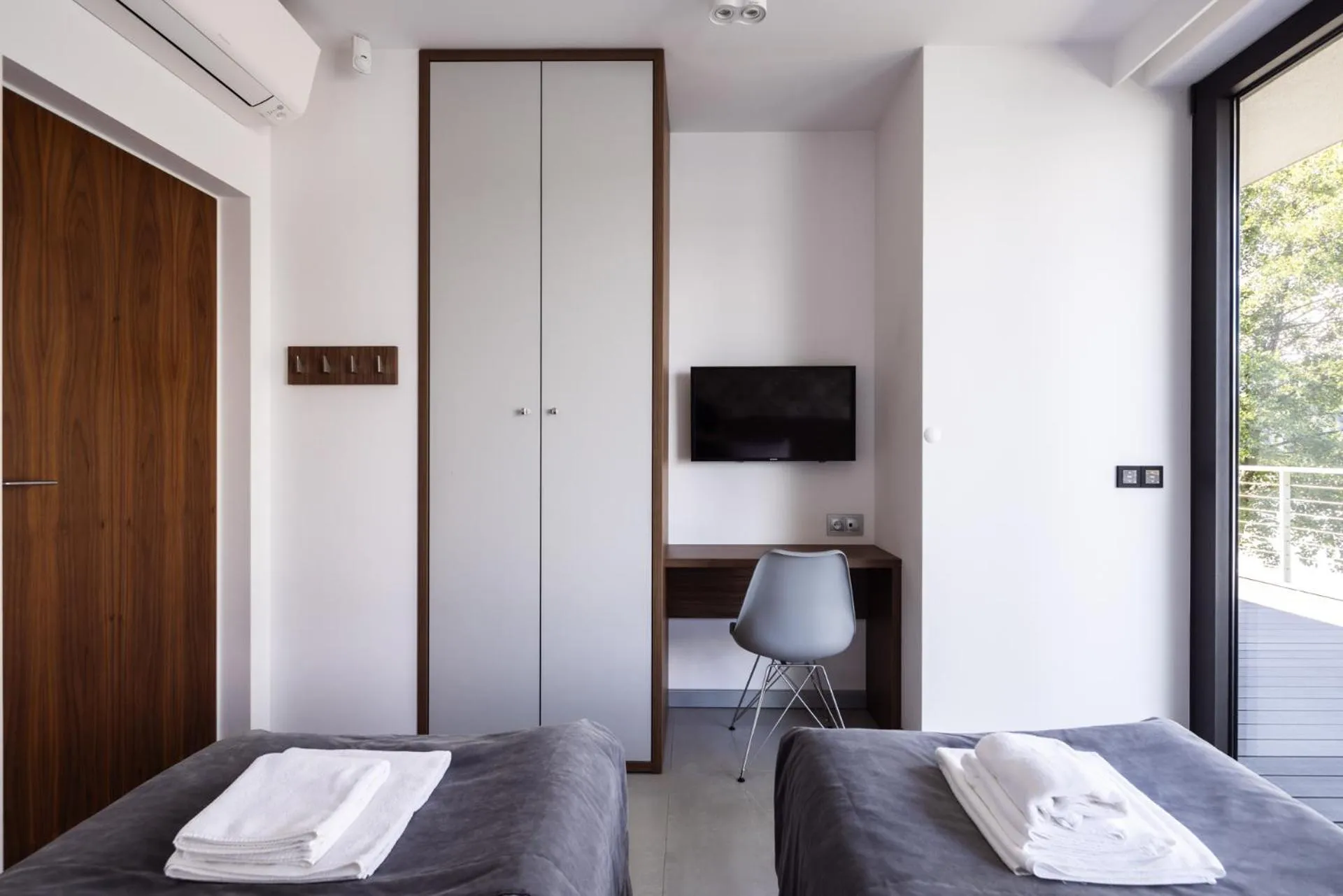 Bed in Lemon Resort Spa