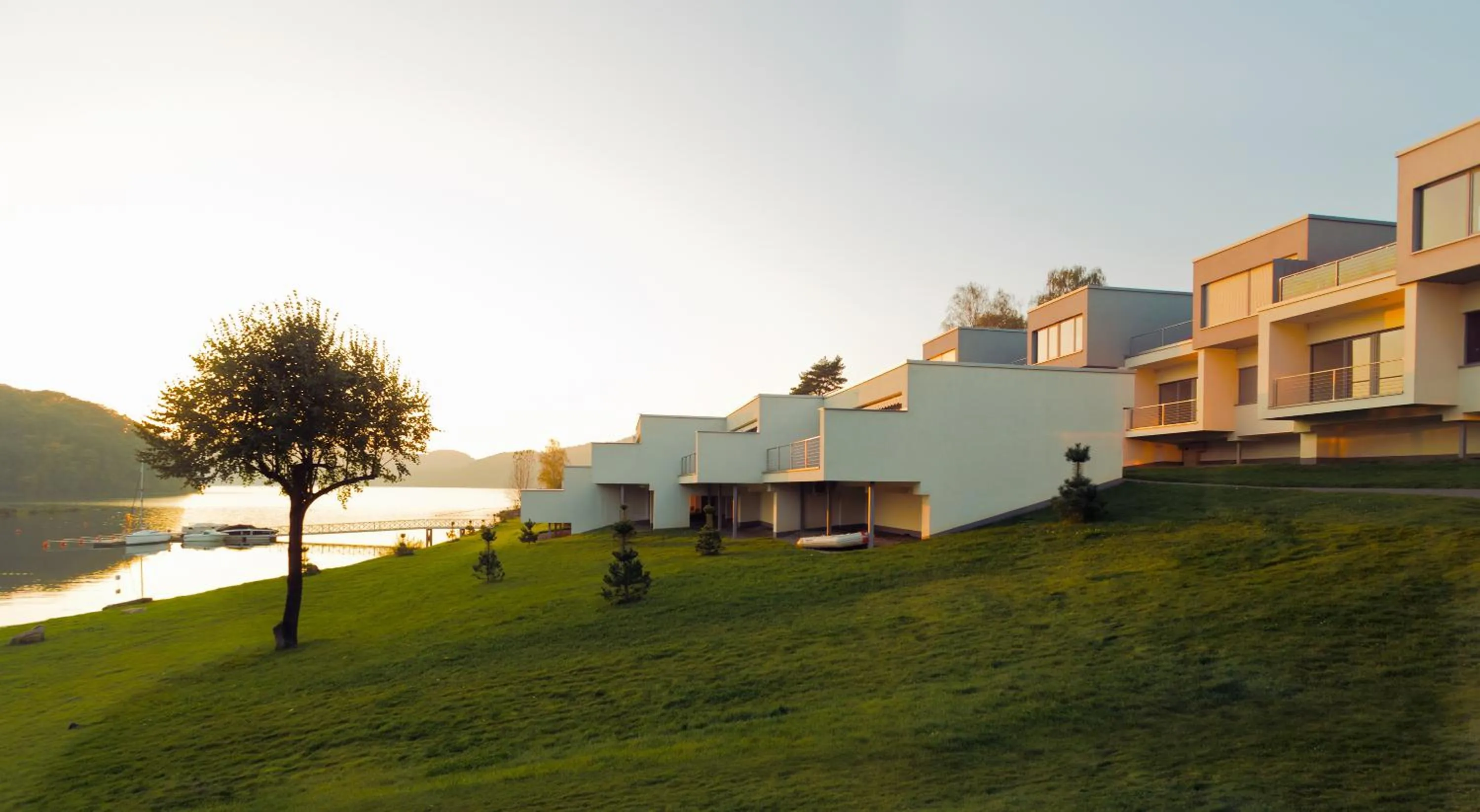 Spring in Lemon Resort Spa