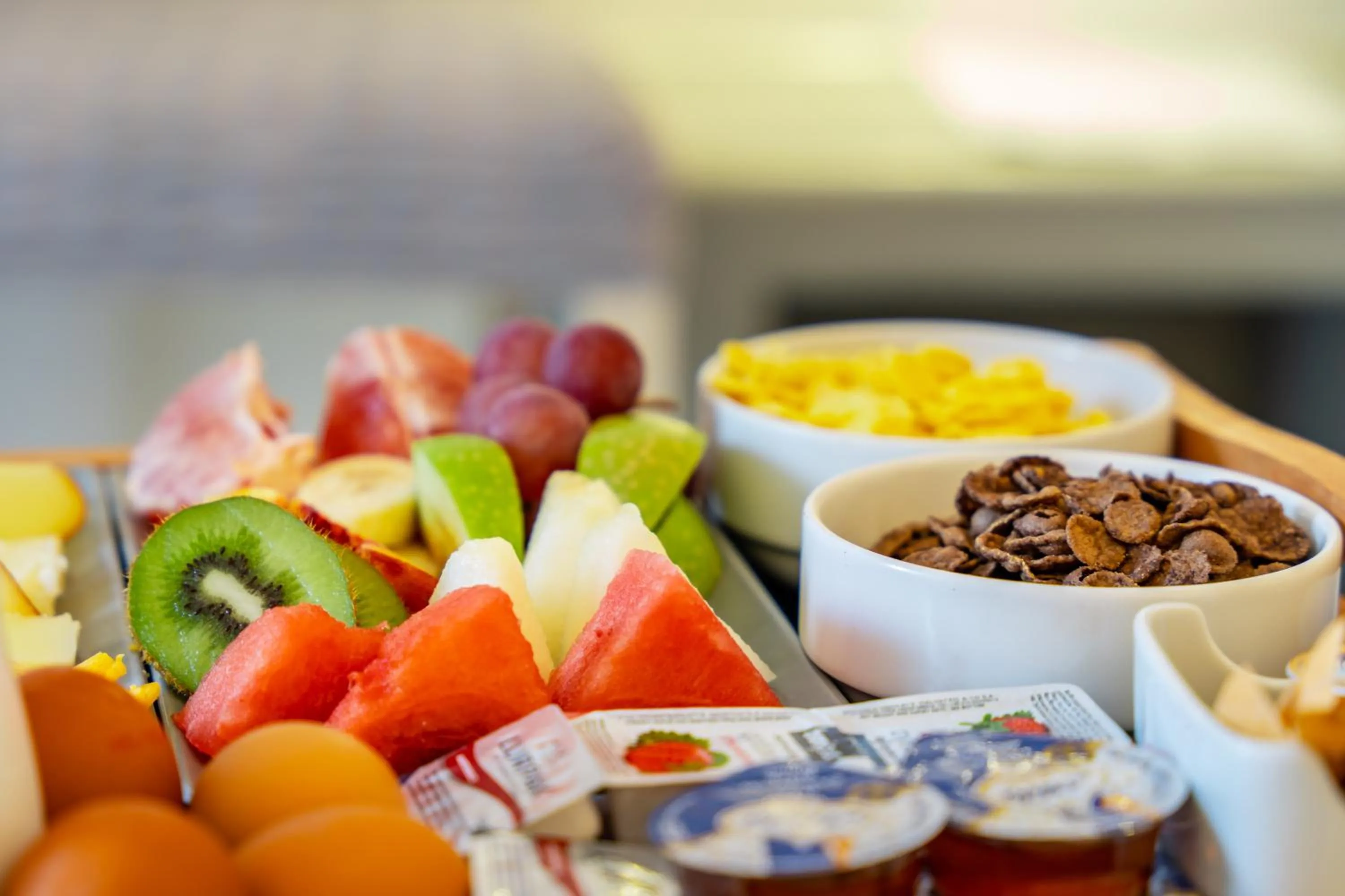 Breakfast in Central Fira Suites