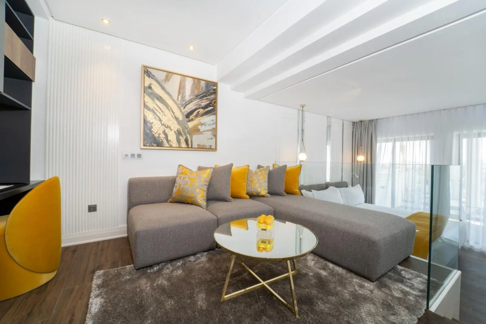 Bed in Petit Palace Suites Hotel