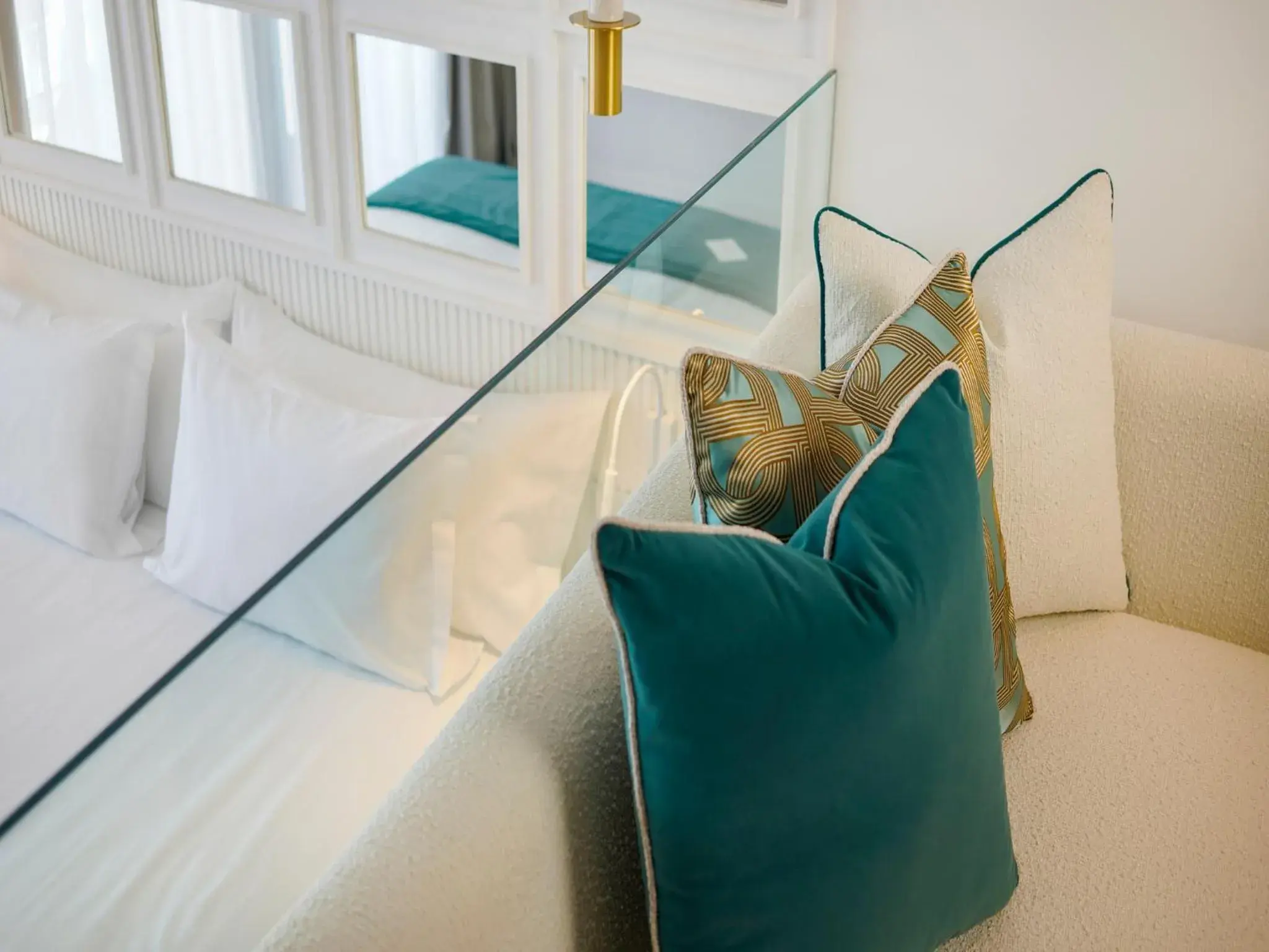 Bed in Petit Palace Suites Hotel Bed in Petit Palace Suites Hotel