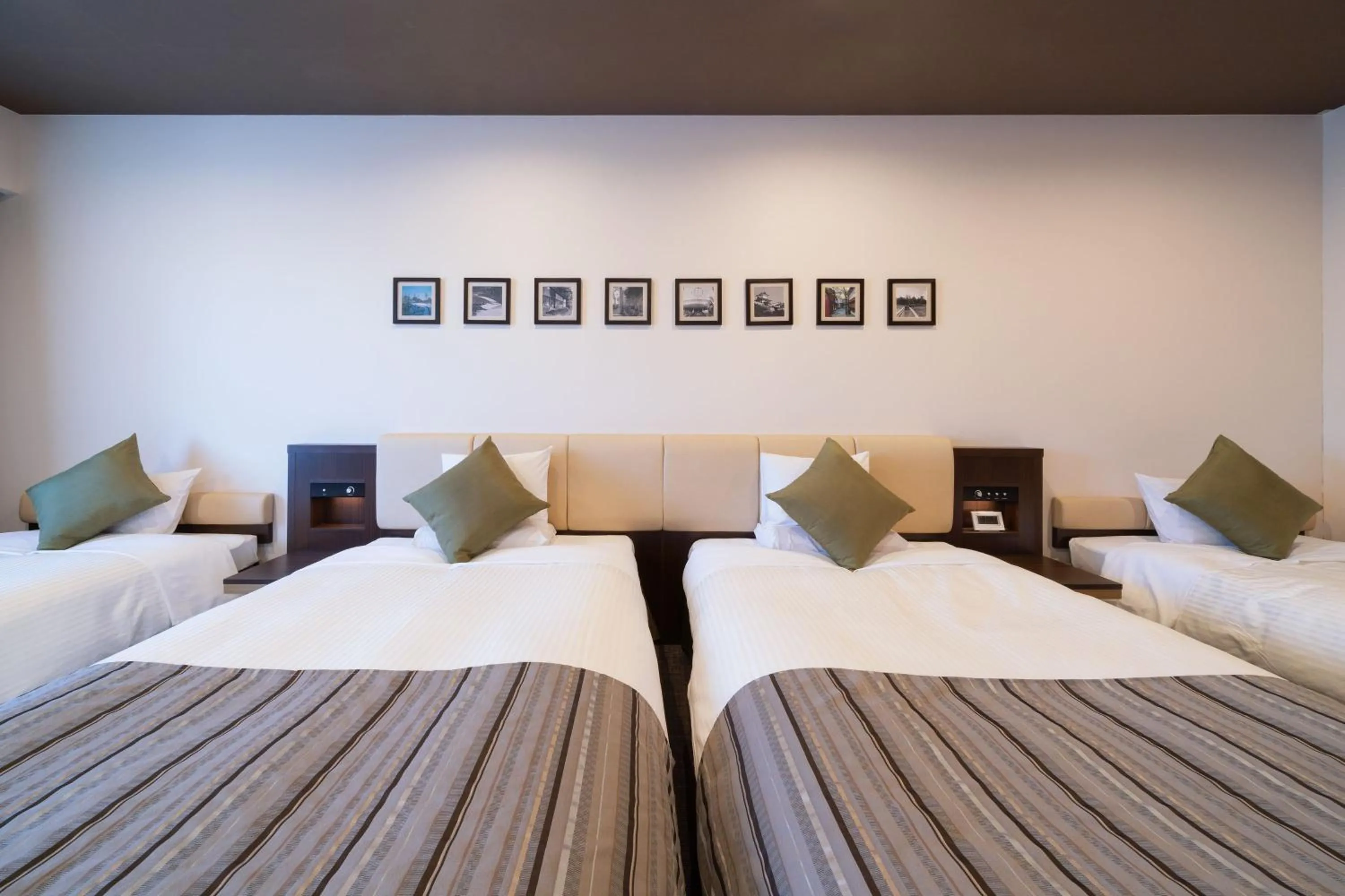 Photo of the whole room, Bed in HOTEL MYSTAYS PREMIER Kanazawa