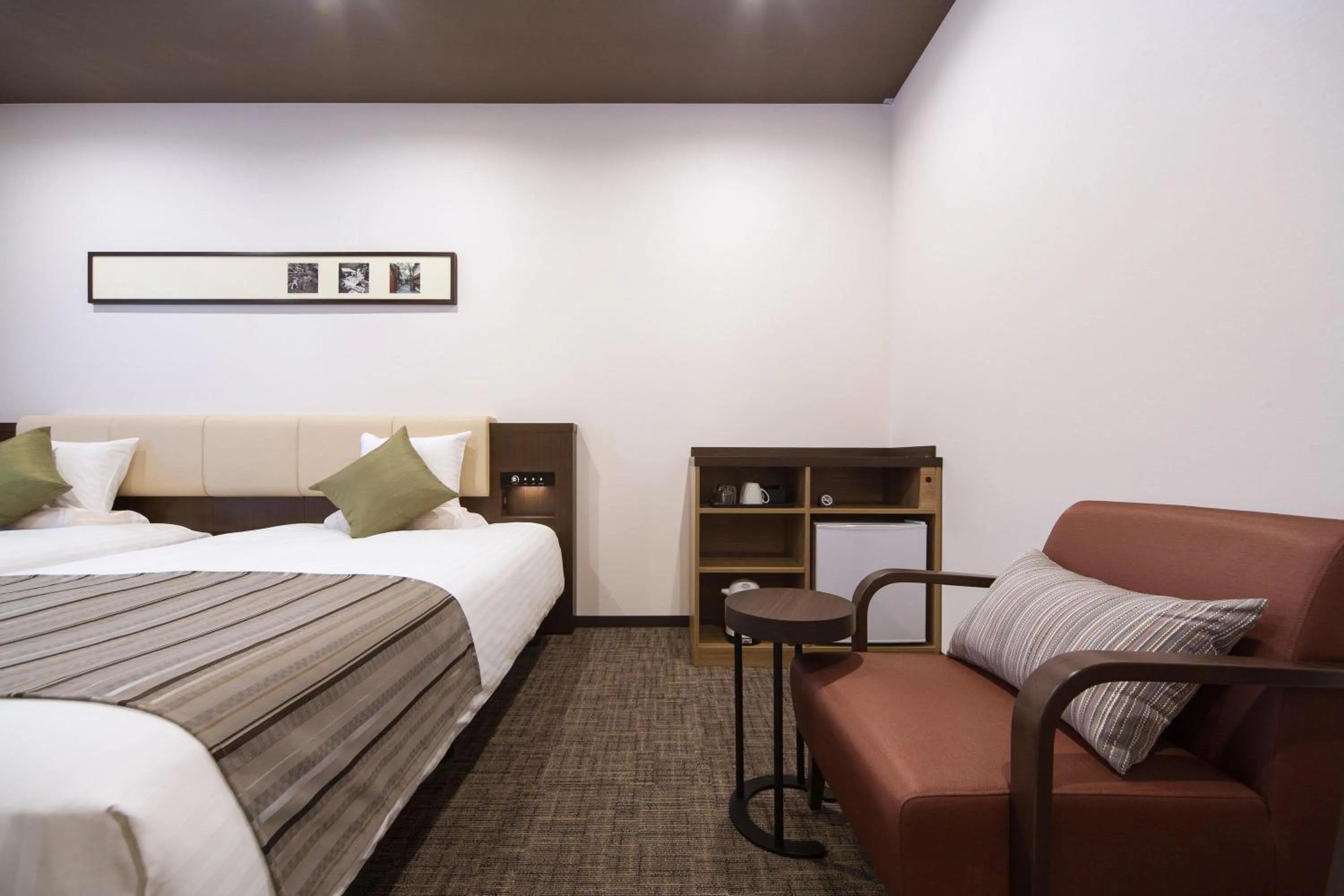 Photo of the whole room, Bed in HOTEL MYSTAYS PREMIER Kanazawa