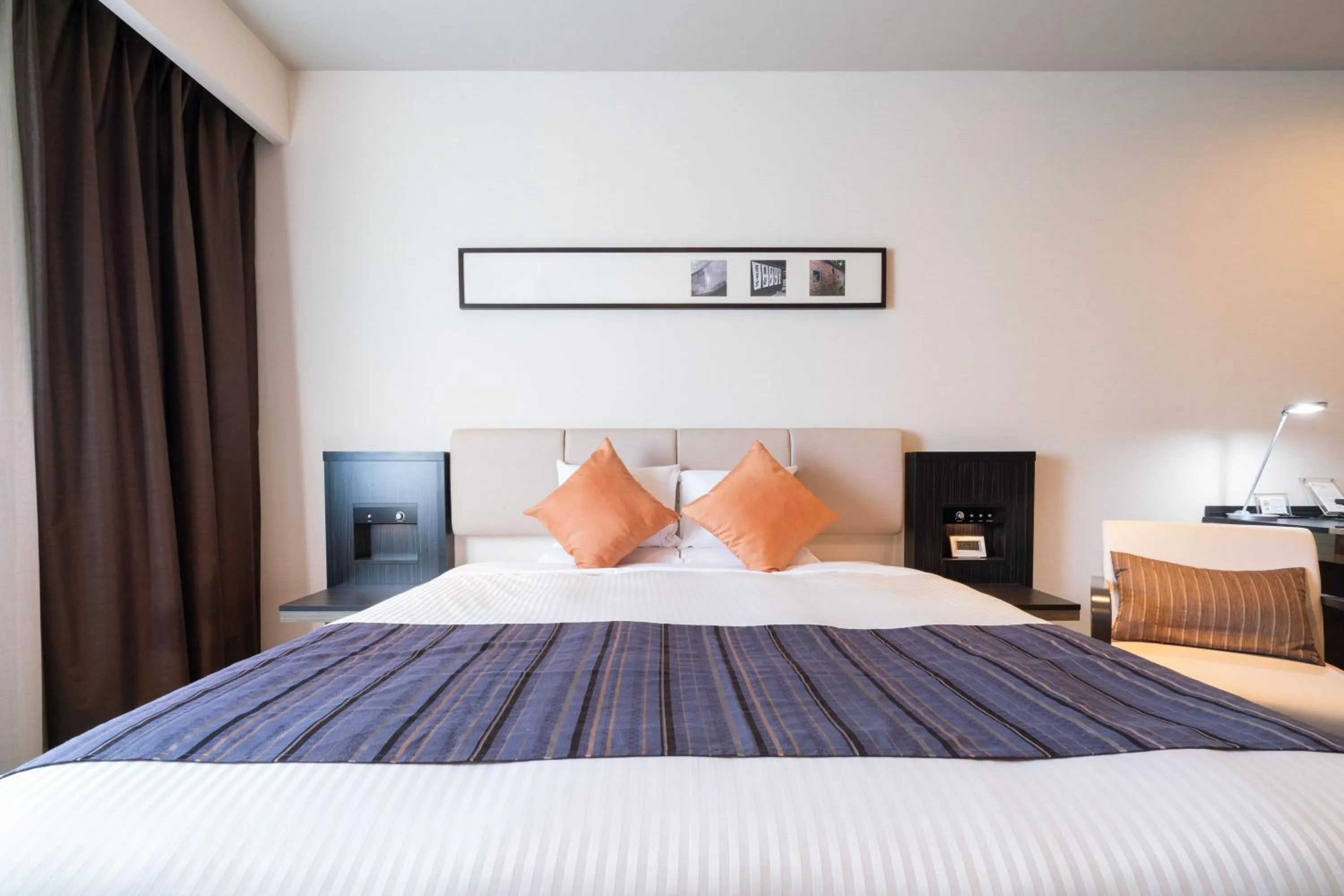 Photo of the whole room, Bed in HOTEL MYSTAYS PREMIER Kanazawa