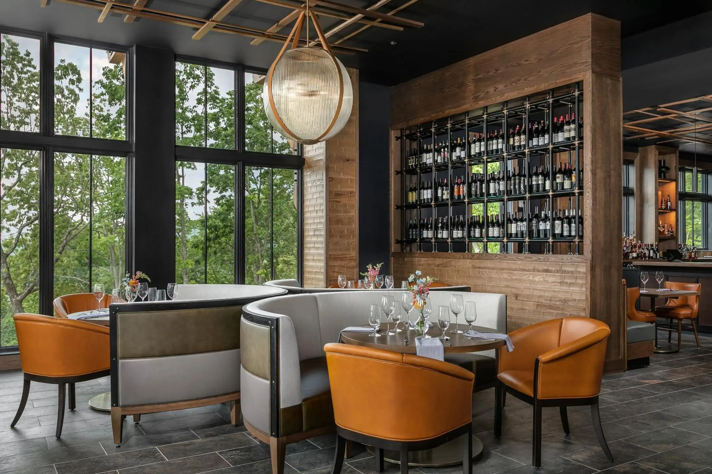 Restaurant/places to eat in Cloudland at McLemore Resort Lookout Mountain, Curio by Hilton Restaurant/places to eat in Cloudland at McLemore Resort Lookout Mountain, Curio by Hilton