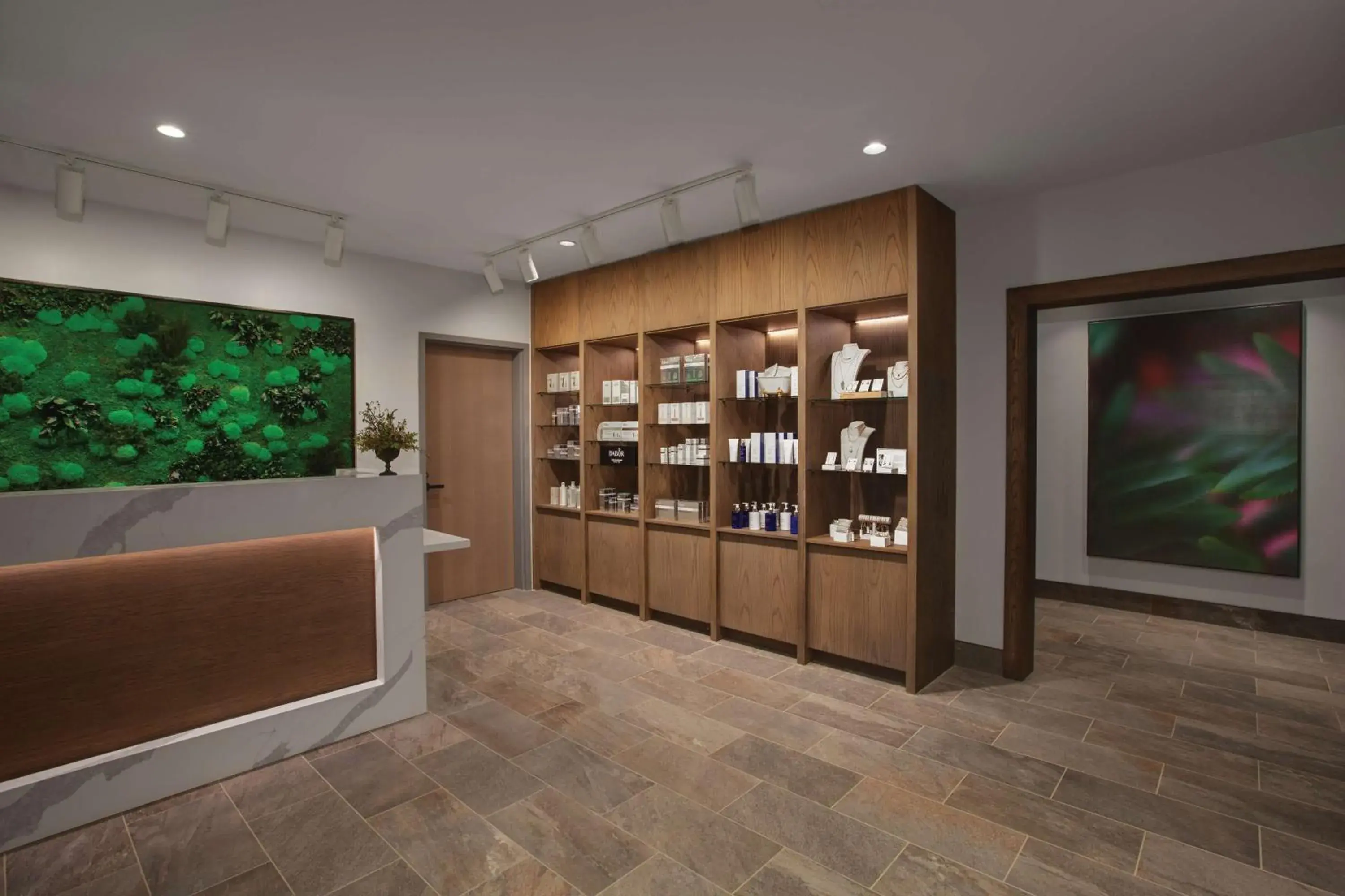 Spa and wellness centre/facilities in Cloudland at McLemore Resort Lookout Mountain, Curio by Hilton Spa and wellness centre/facilities in Cloudland at McLemore Resort Lookout Mountain, Curio by Hilton