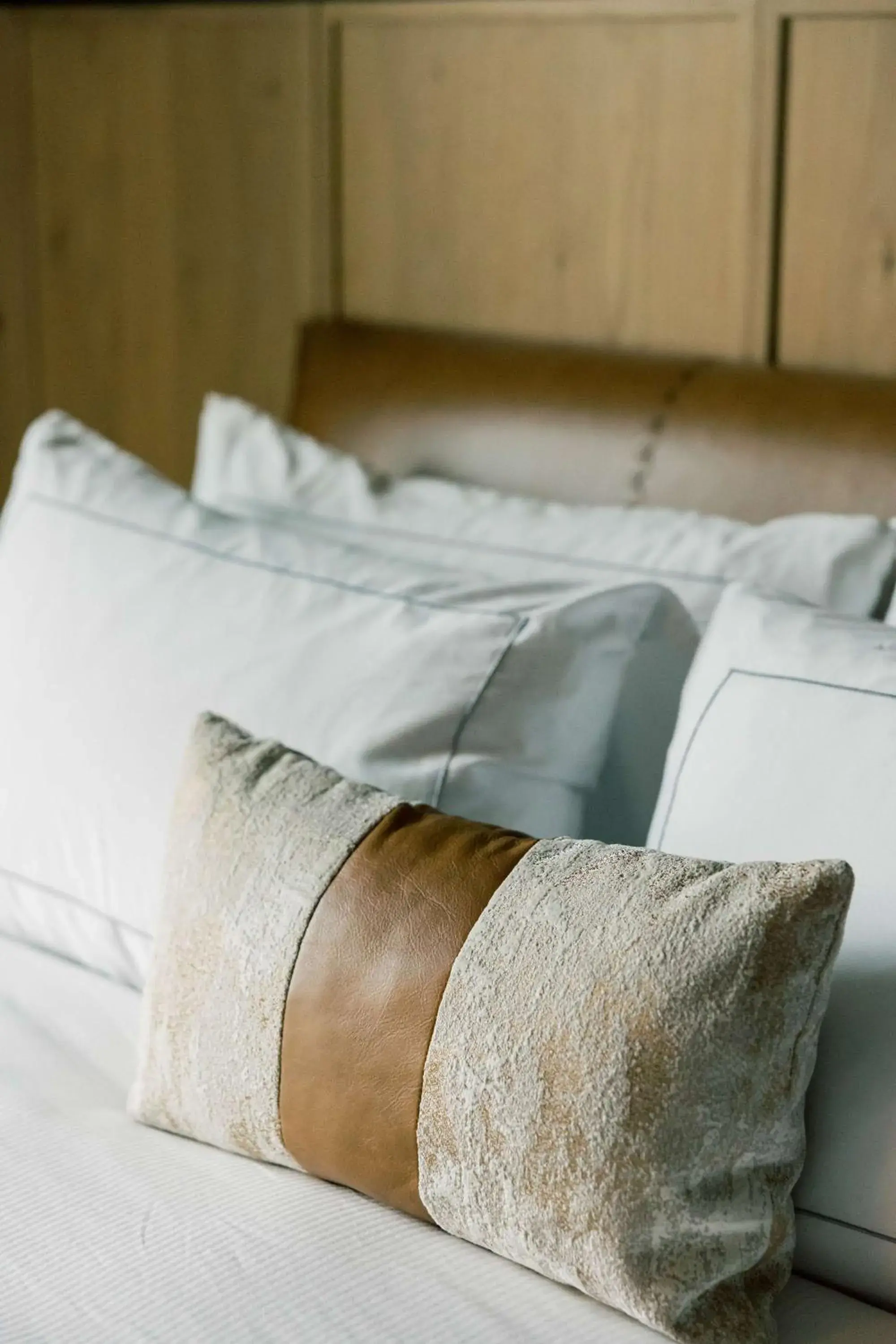 Bed in Cloudland at McLemore Resort Lookout Mountain, Curio by Hilton Bed in Cloudland at McLemore Resort Lookout Mountain, Curio by Hilton