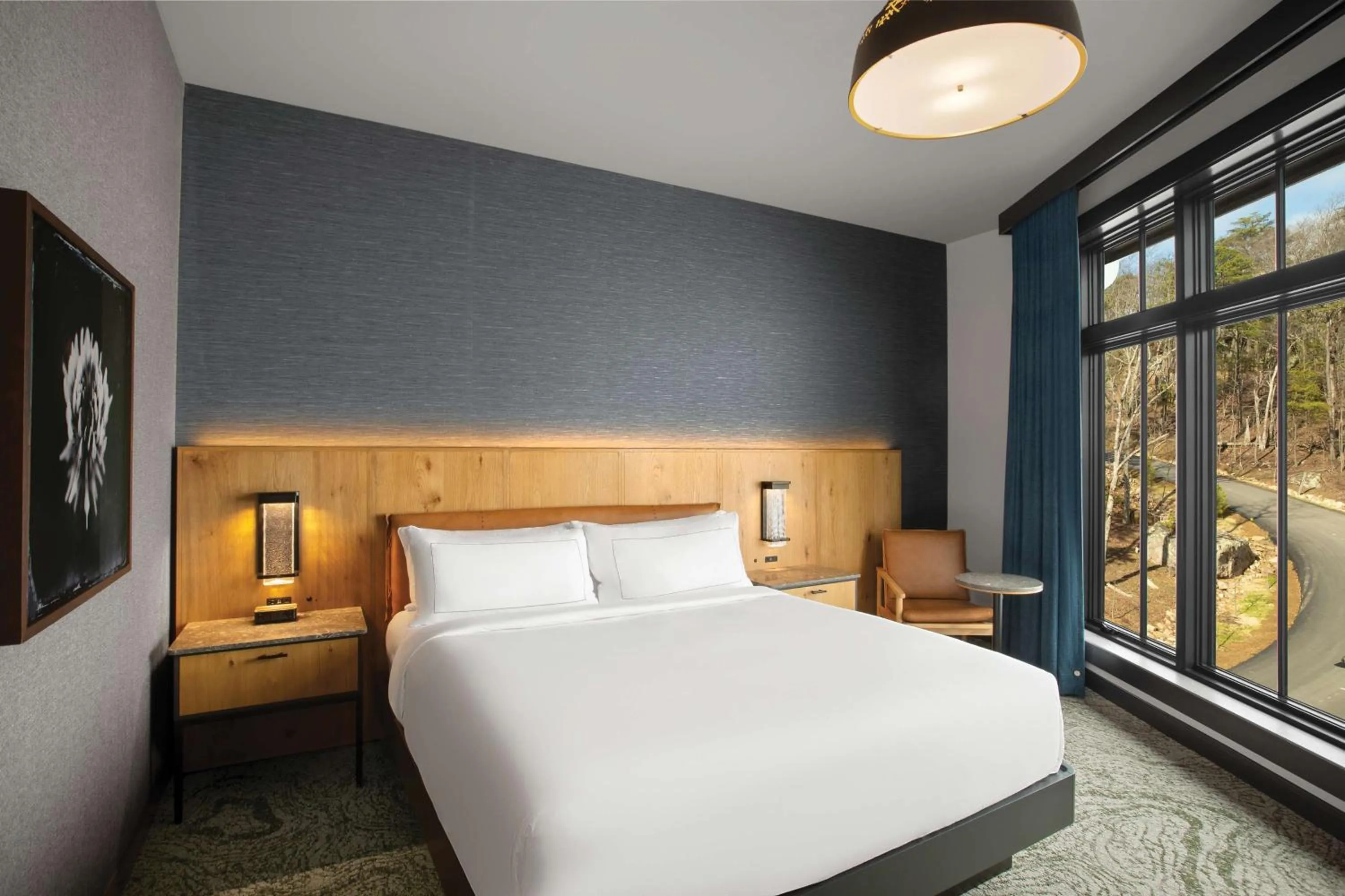 Bed in Cloudland at McLemore Resort Lookout Mountain, Curio by Hilton