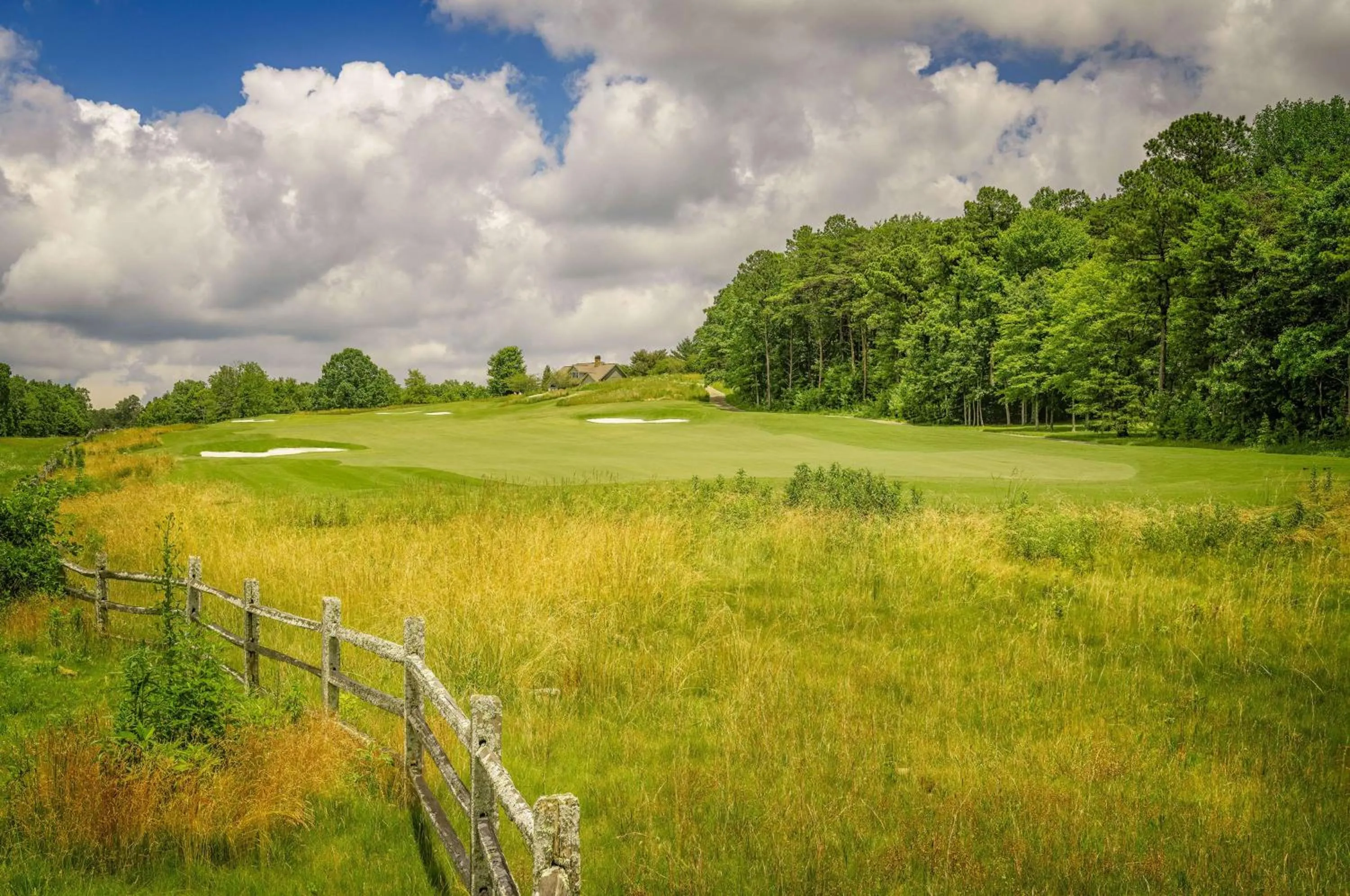 Golfcourse in Cloudland at McLemore Resort Lookout Mountain, Curio by Hilton