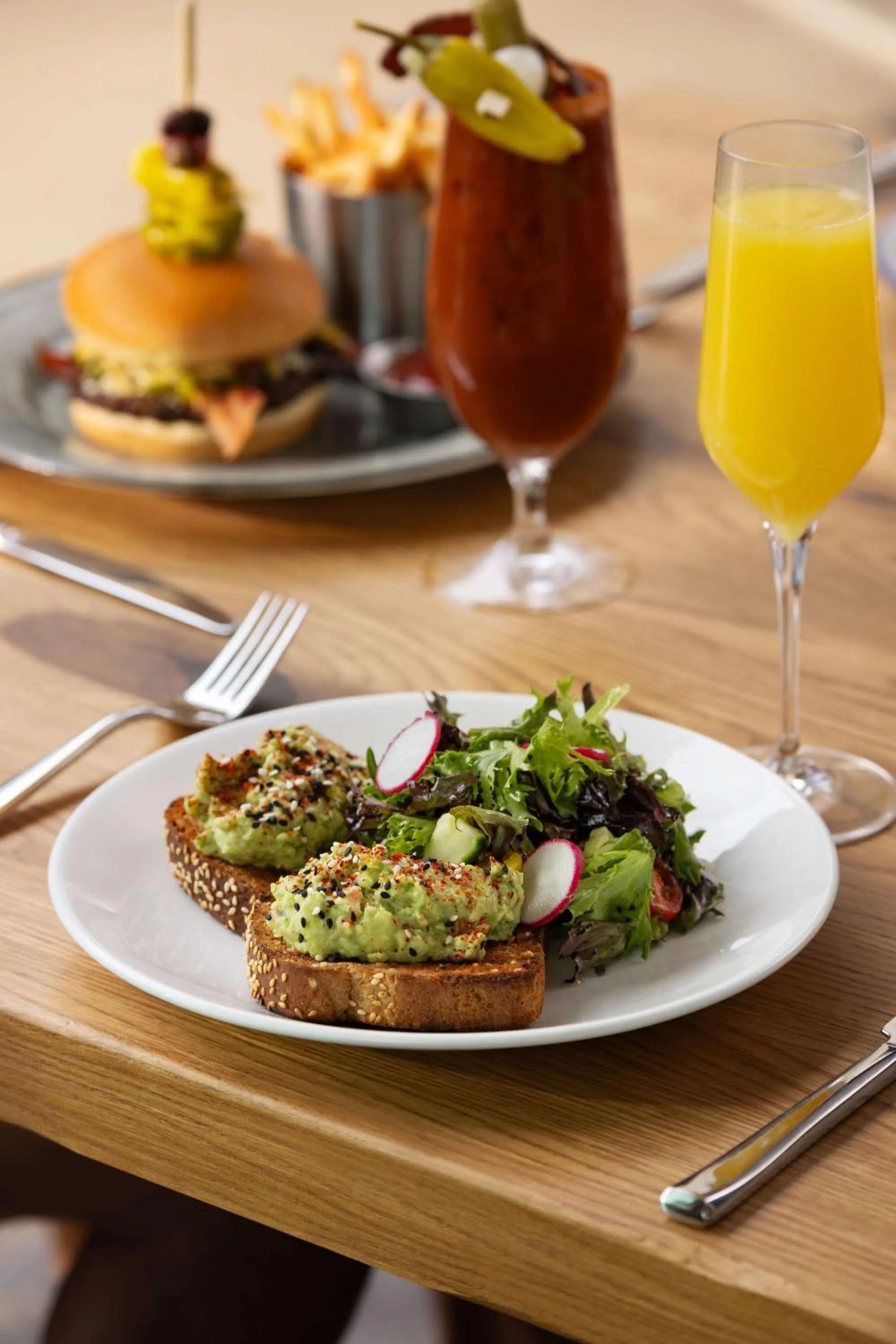 Restaurant/places to eat in Cloudland at McLemore Resort Lookout Mountain, Curio by Hilton