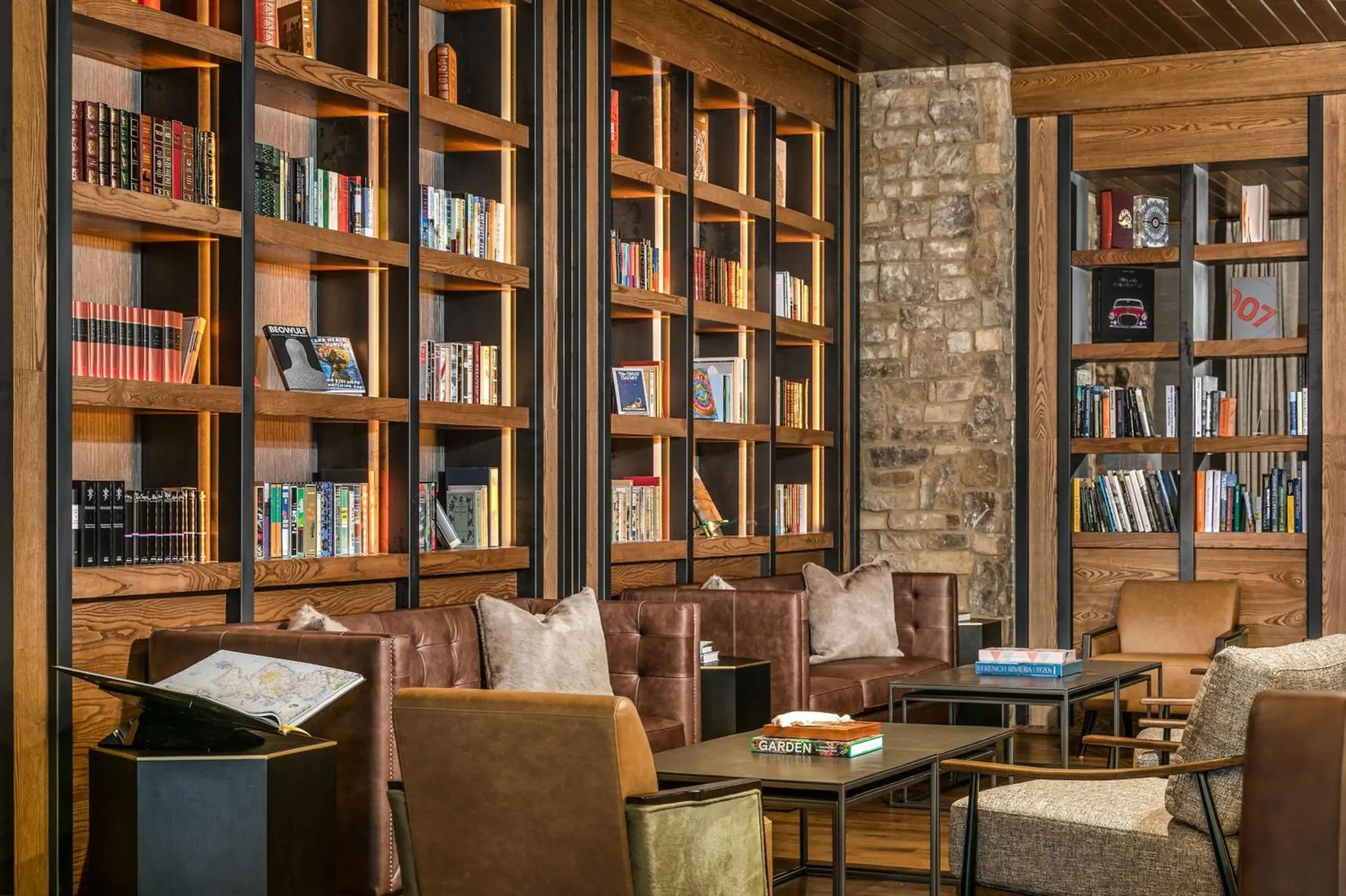 Property building in Cloudland at McLemore Resort Lookout Mountain, Curio by Hilton Property building in Cloudland at McLemore Resort Lookout Mountain, Curio by Hilton