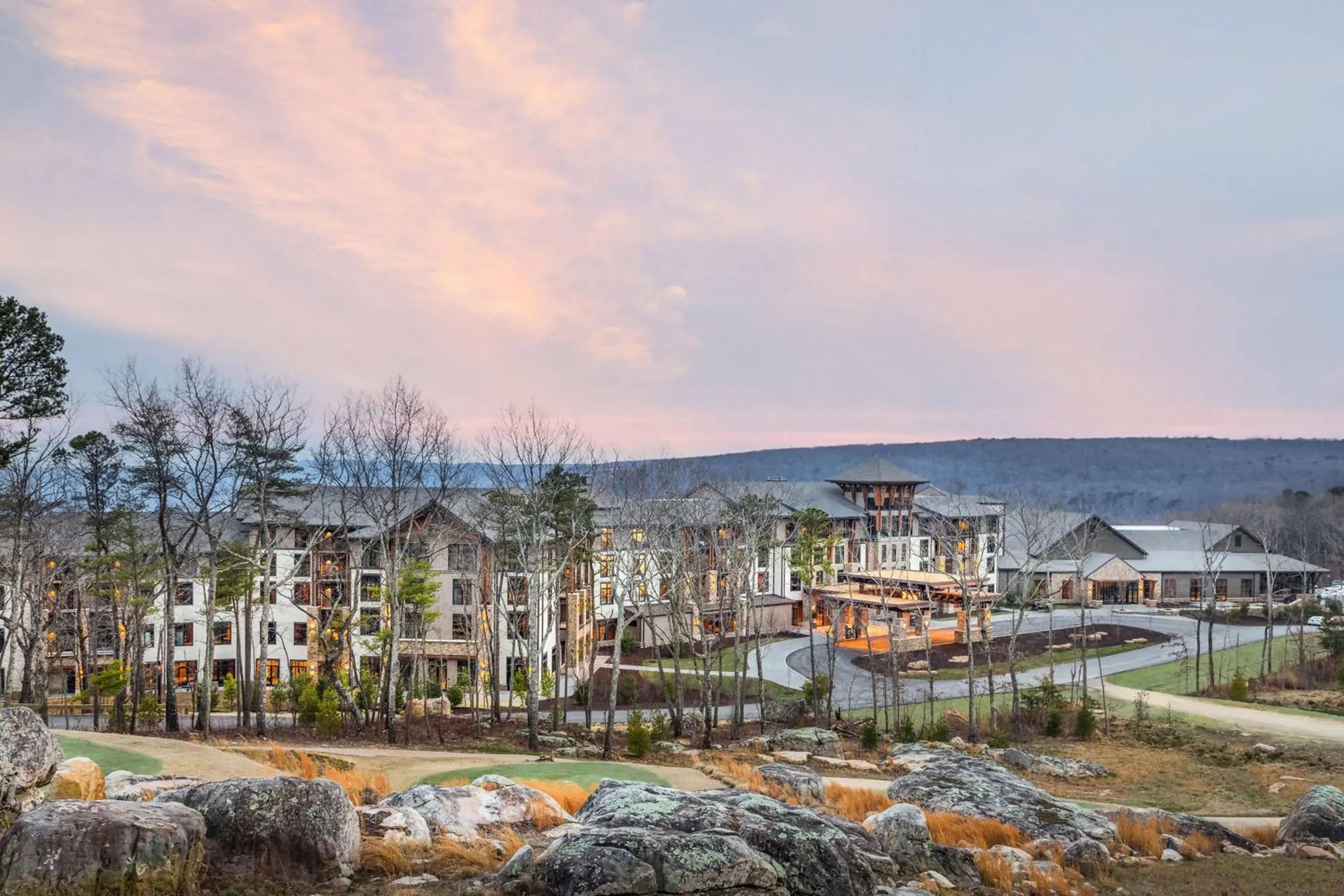 Property building in Cloudland at McLemore Resort Lookout Mountain, Curio by Hilton Property building in Cloudland at McLemore Resort Lookout Mountain, Curio by Hilton