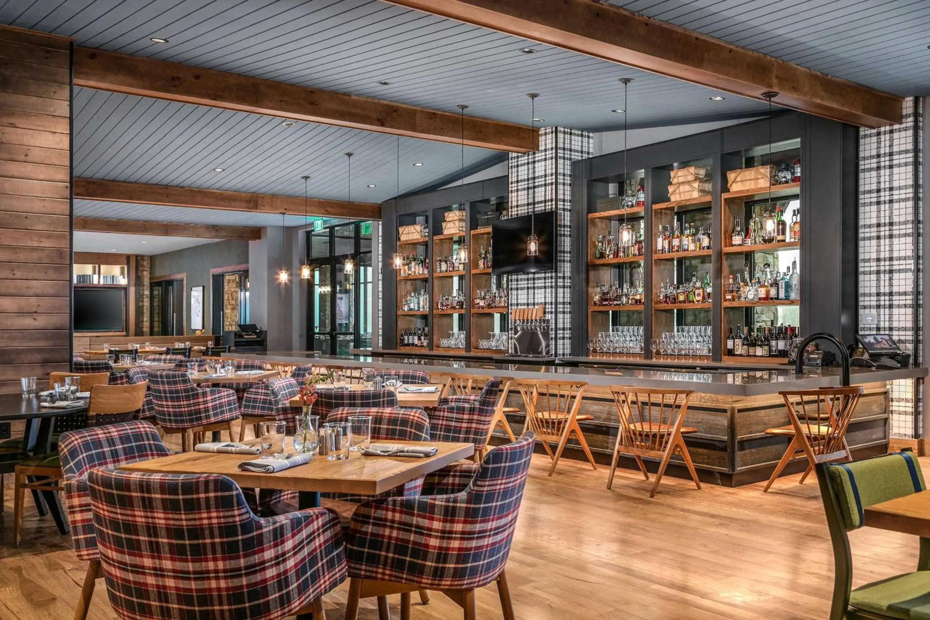 Restaurant/places to eat in Cloudland at McLemore Resort Lookout Mountain, Curio by Hilton Restaurant/places to eat in Cloudland at McLemore Resort Lookout Mountain, Curio by Hilton