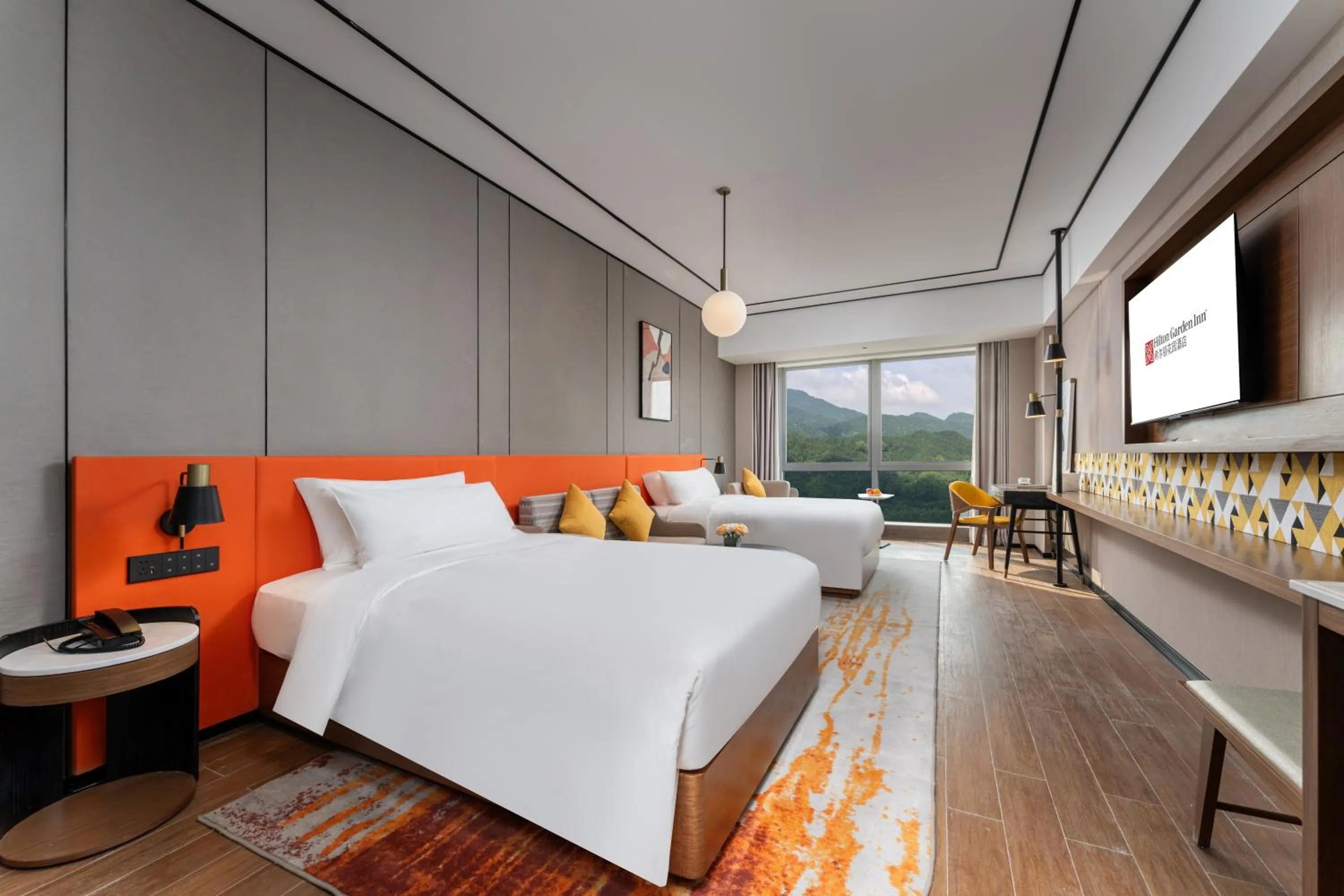 Seating area in Hilton Garden Inn Huzhou High-Speed Railway Station