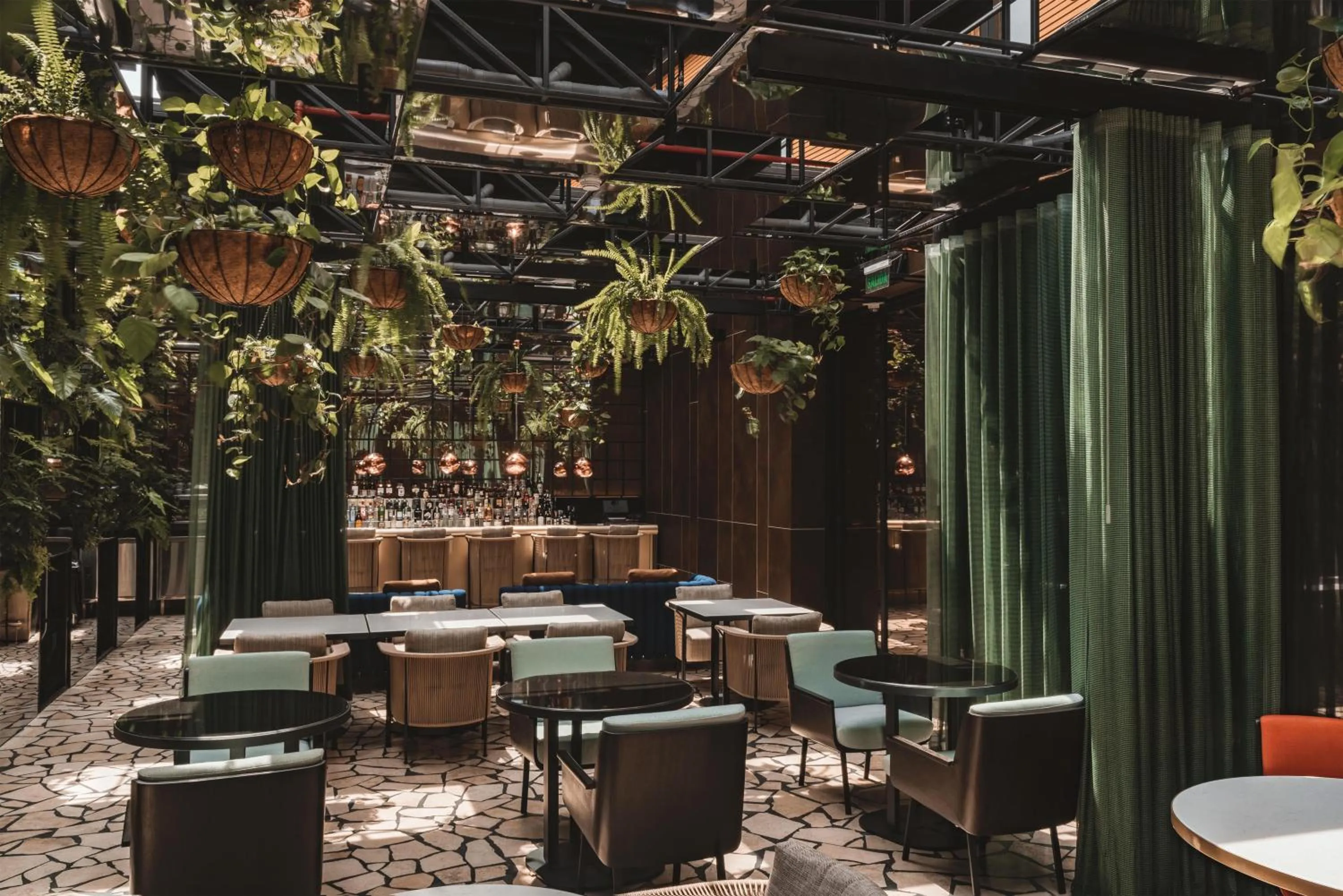 Restaurant/places to eat in Doubletree By Hilton Lima San Isidro