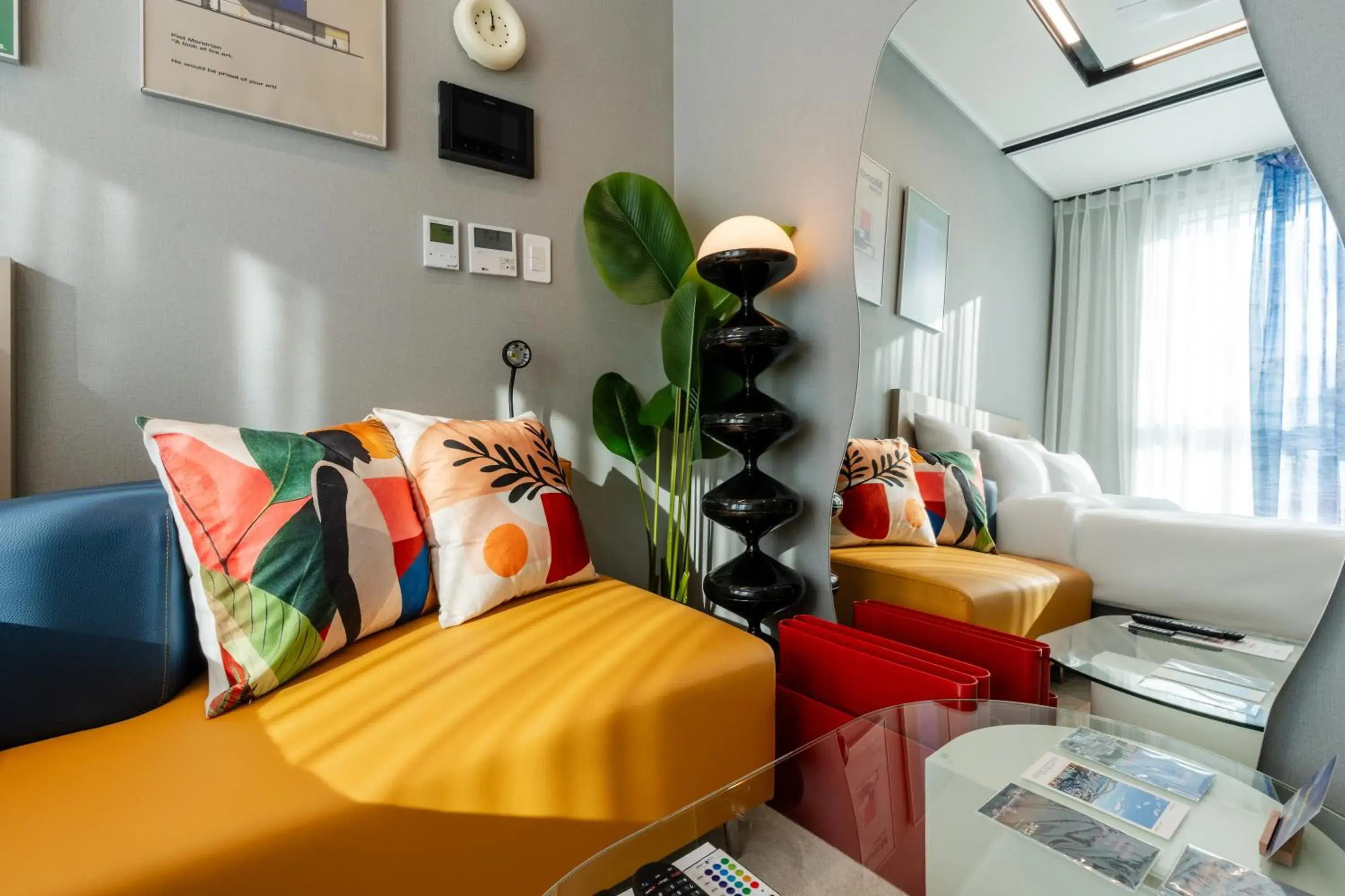 Living room in Radiant Nampo Hotel Living room in Radiant Nampo Hotel