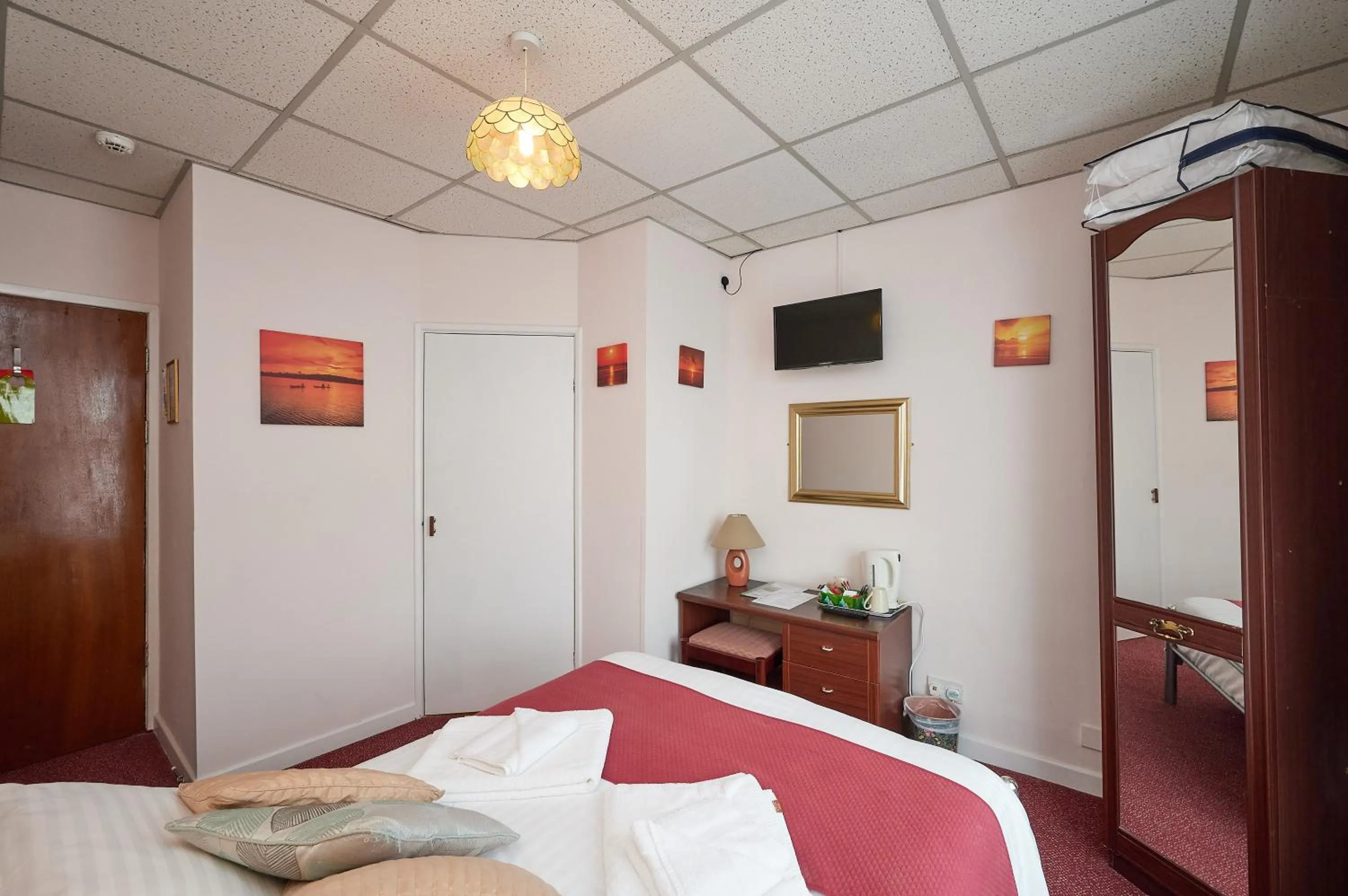 Bed in The Wilton International