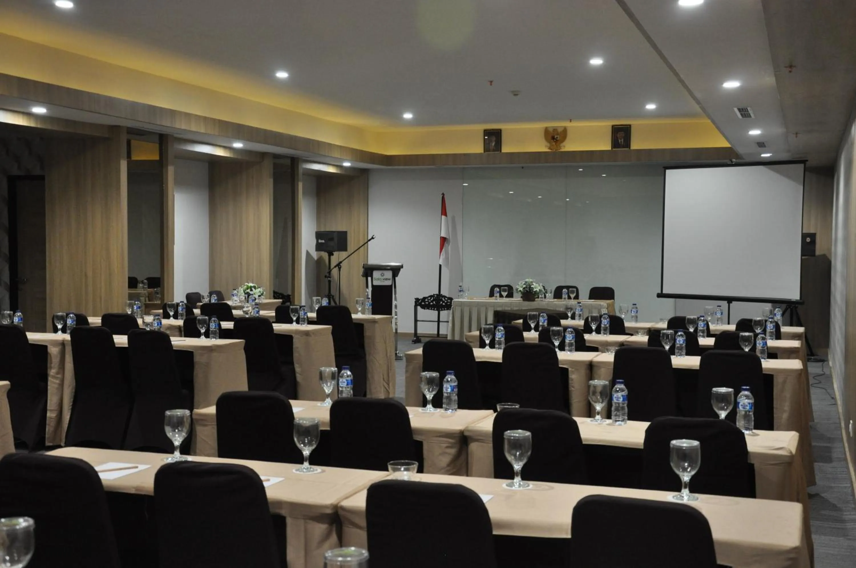 Business facilities in Sala View Hotel