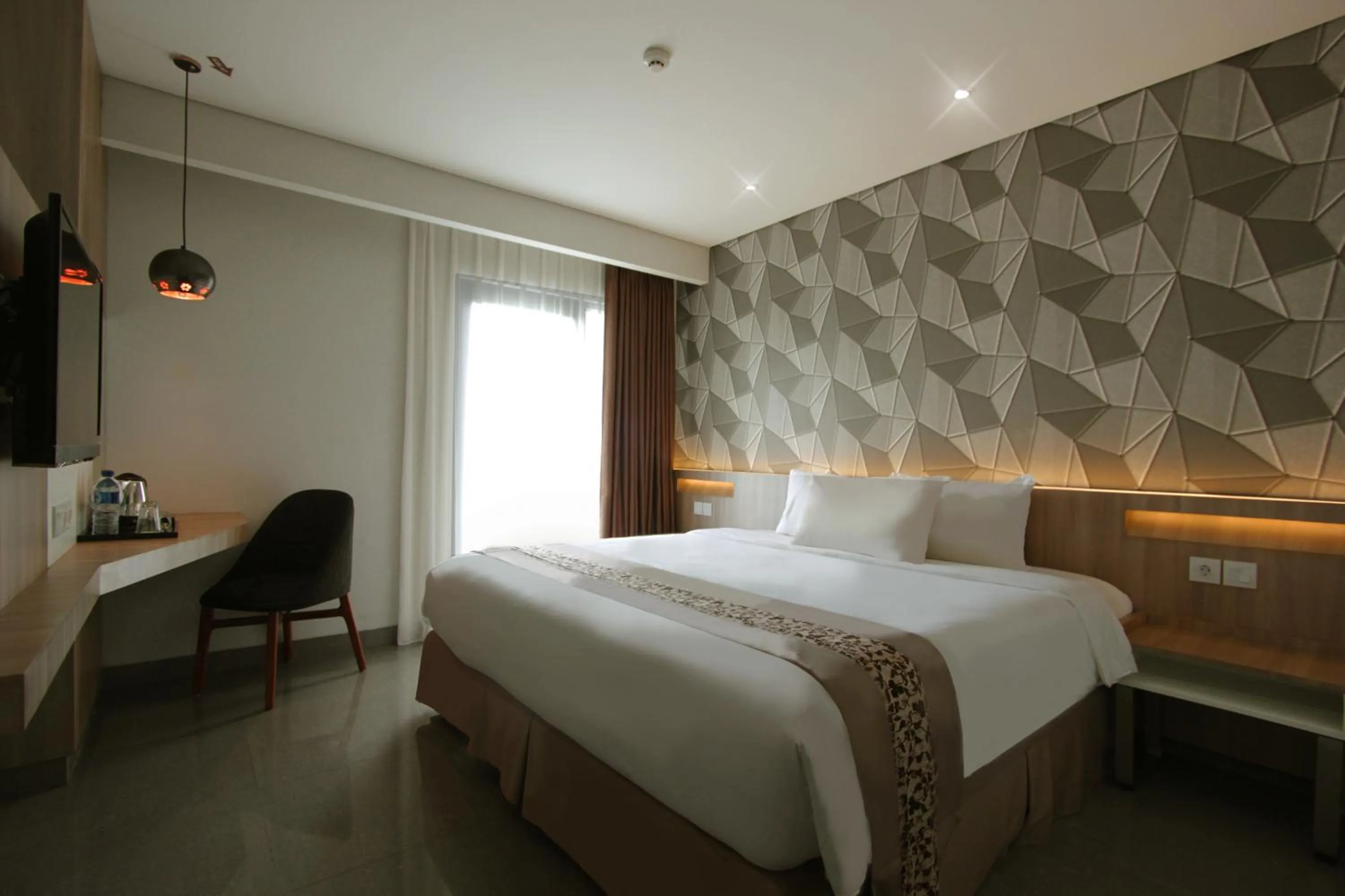 Bedroom, Bed in Sala View Hotel