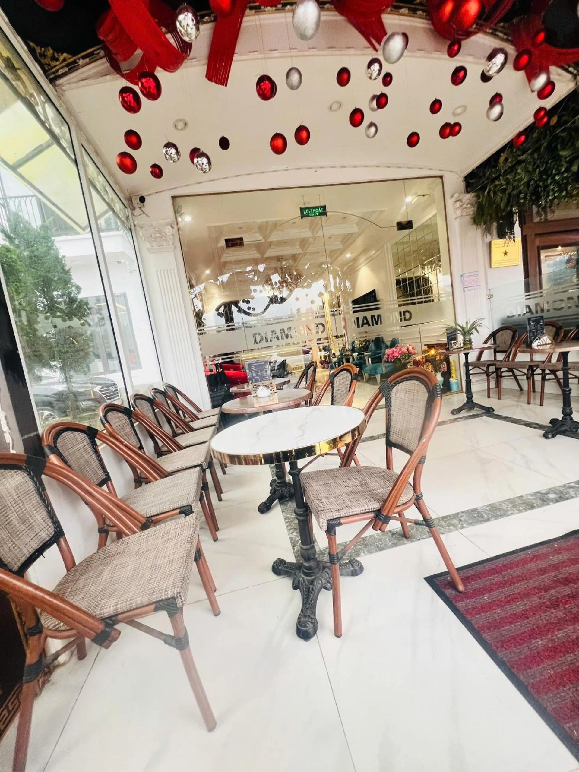 Seating area in Diamond Hotel Sapa