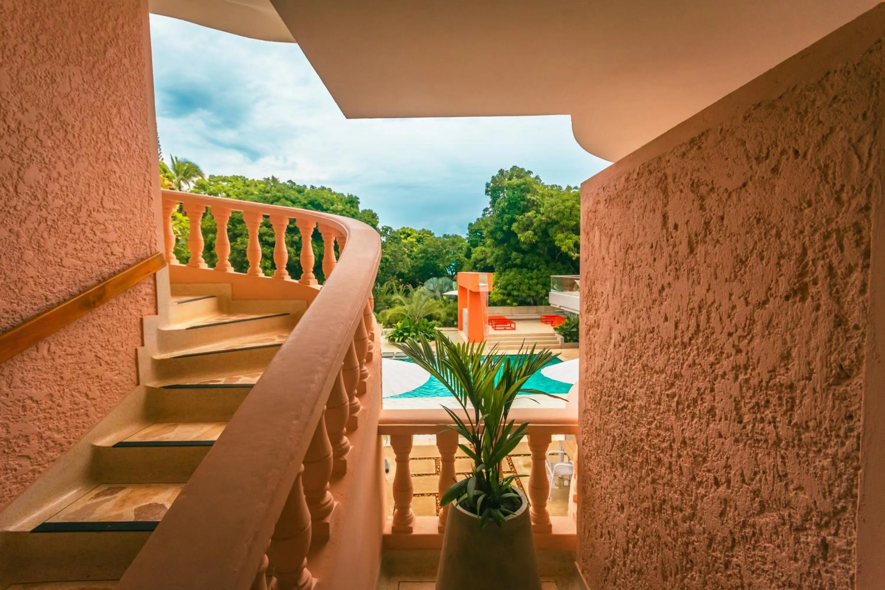 Pool view in Del Trópico Hotel By GyC Hotels