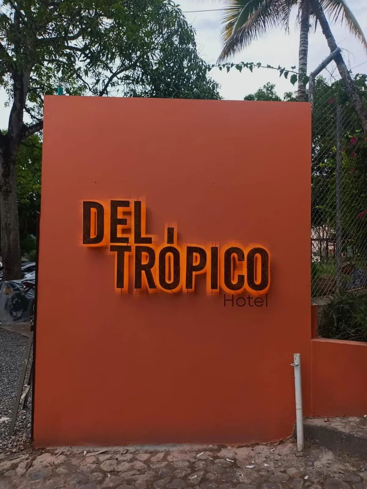 Del Trópico Hotel By GyC Hotels