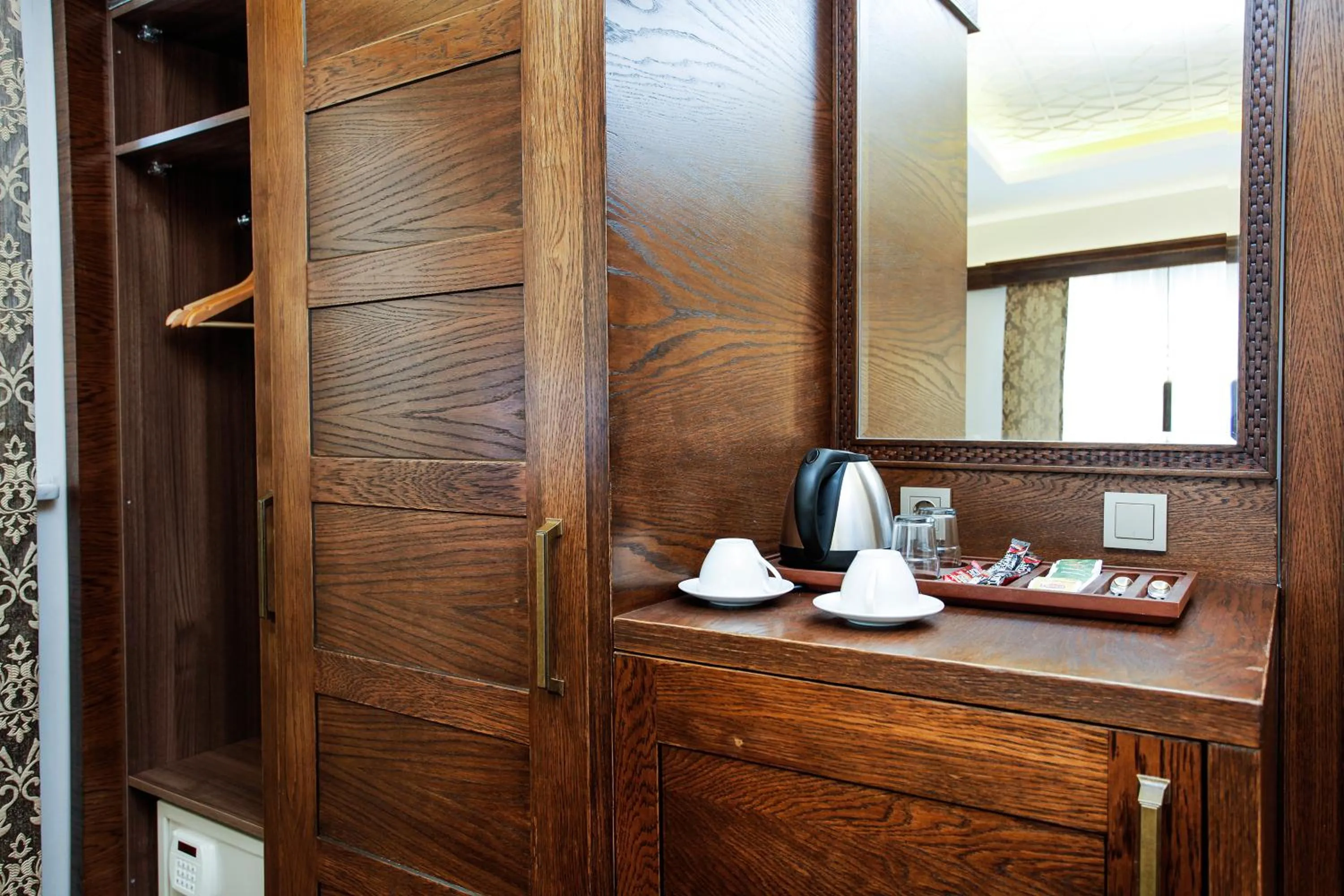 Coffee/tea facilities in Kumluk Konak Hotel
