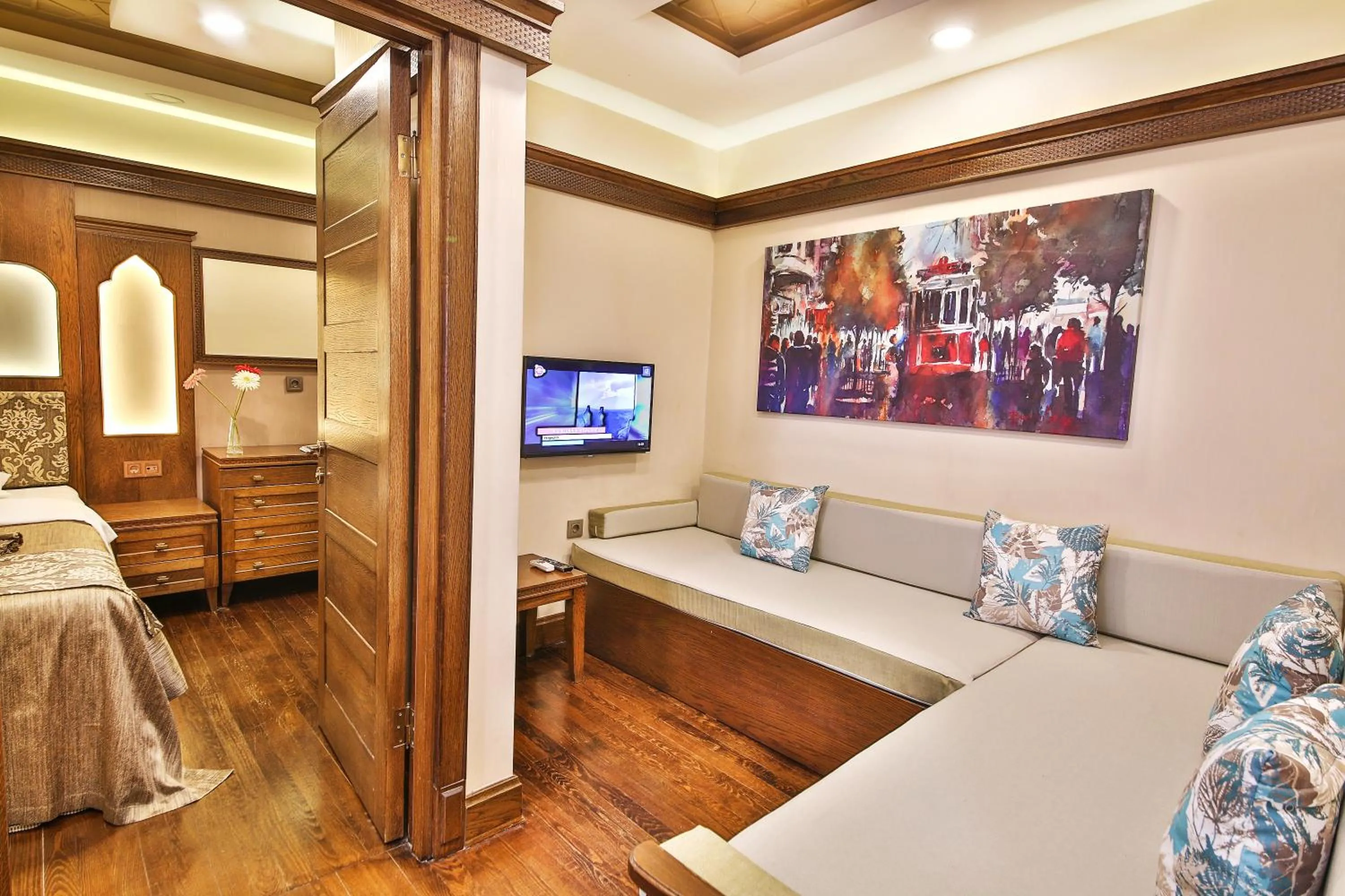 TV and multimedia, Bed in Kumluk Konak Hotel