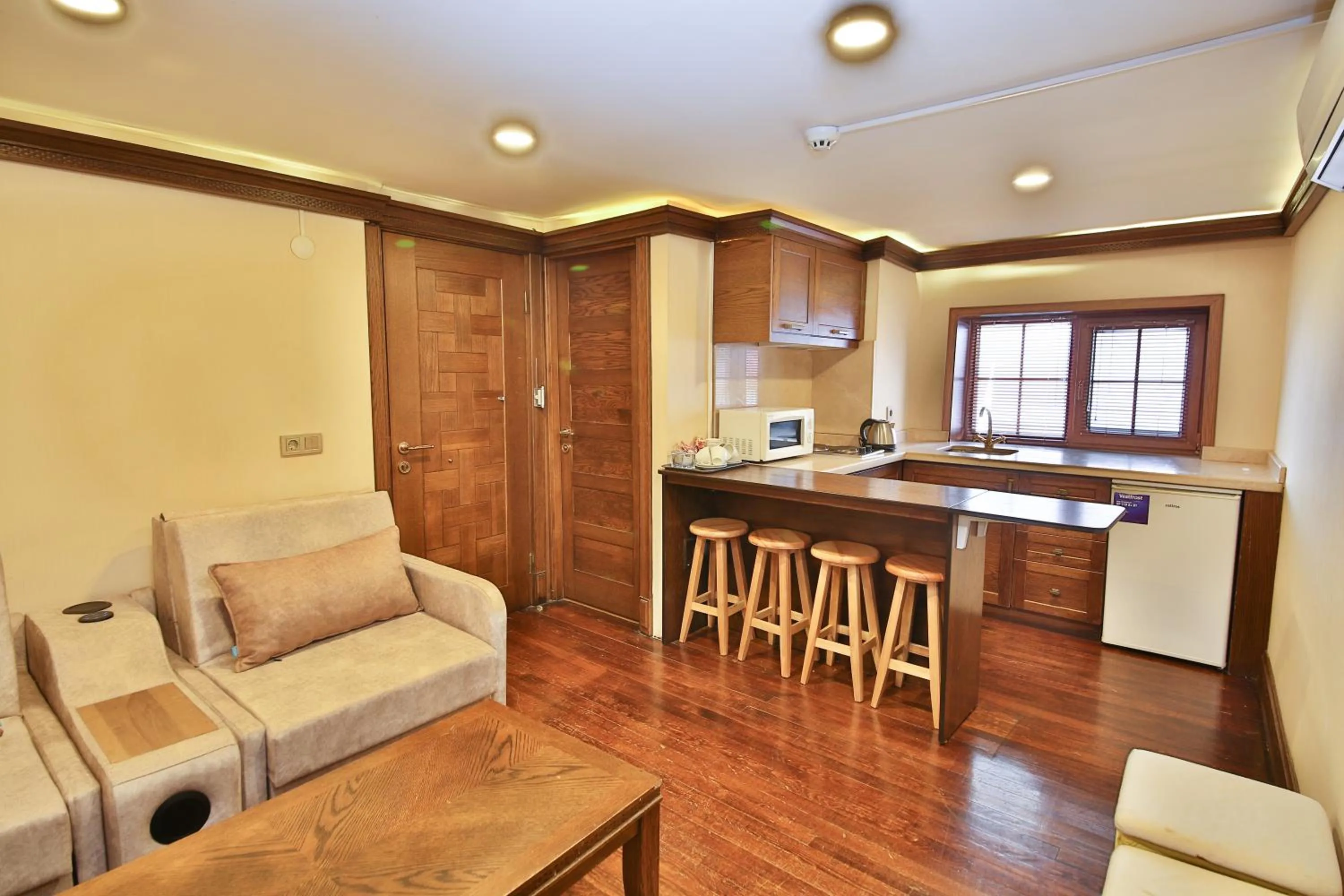 Kitchen or kitchenette in Kumluk Konak Hotel