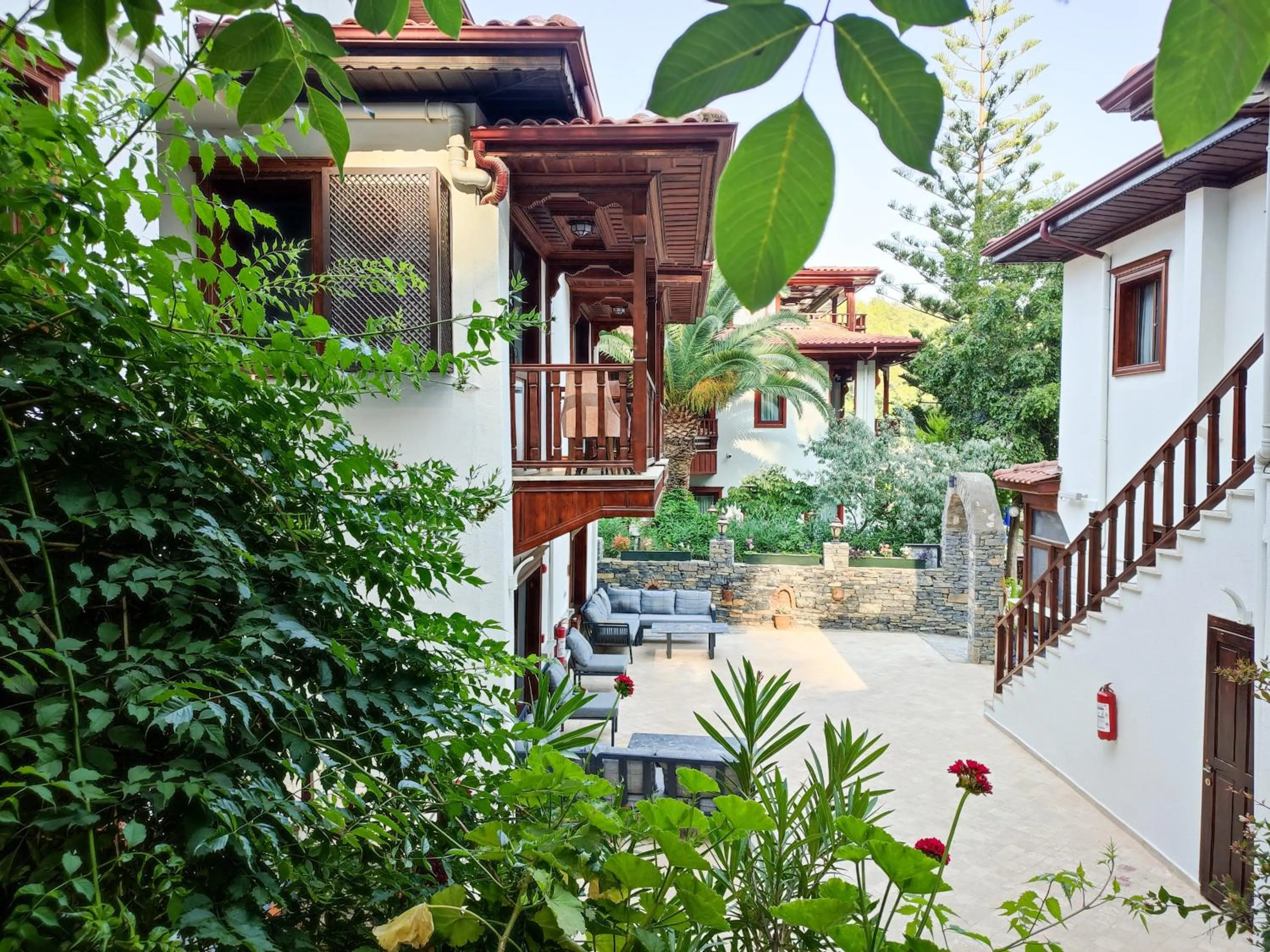 Garden view in İskelem Otel