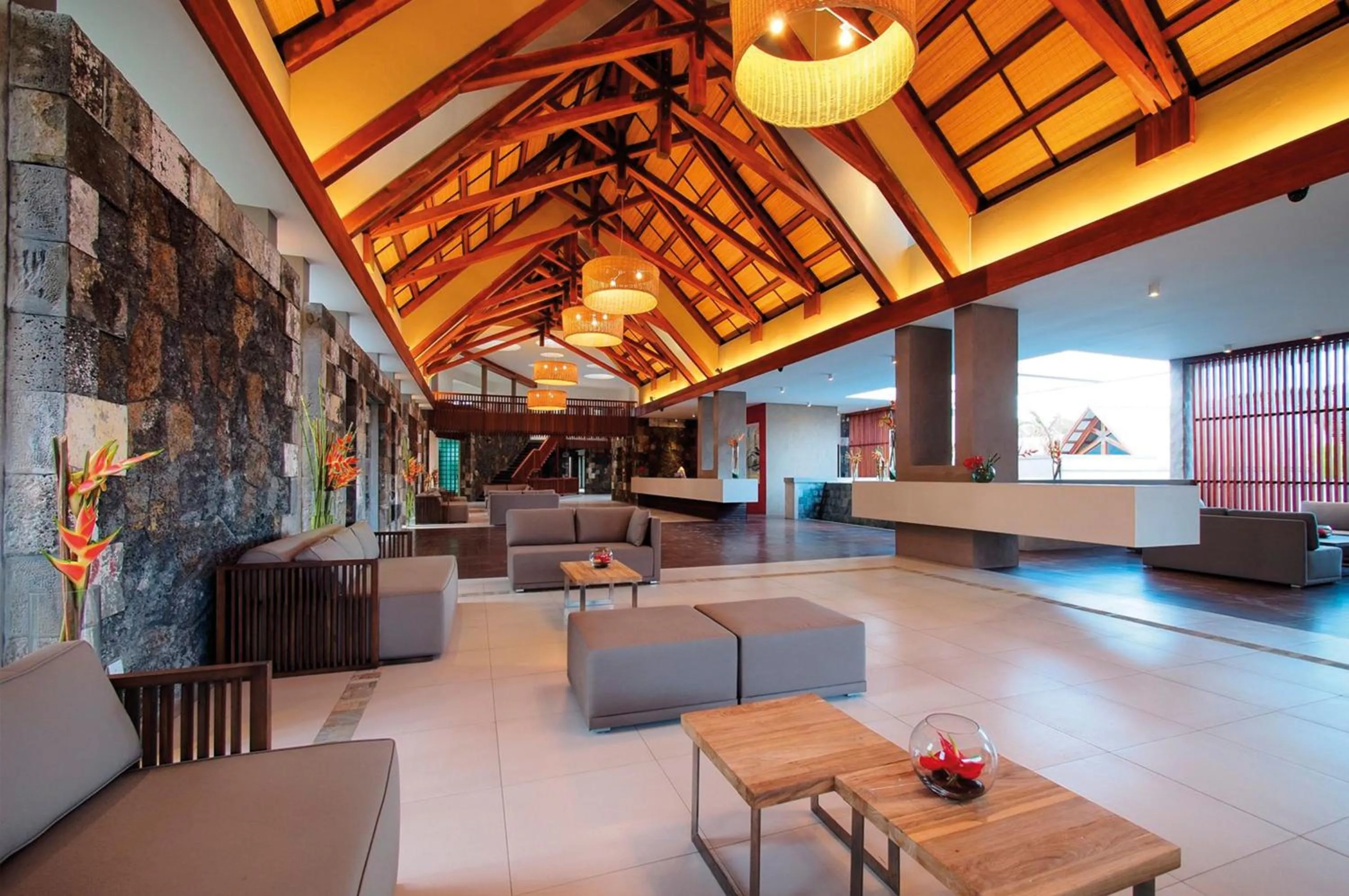 Lobby or reception in Crystals Beach Resort Belle Mare, a member of Radisson Individuals